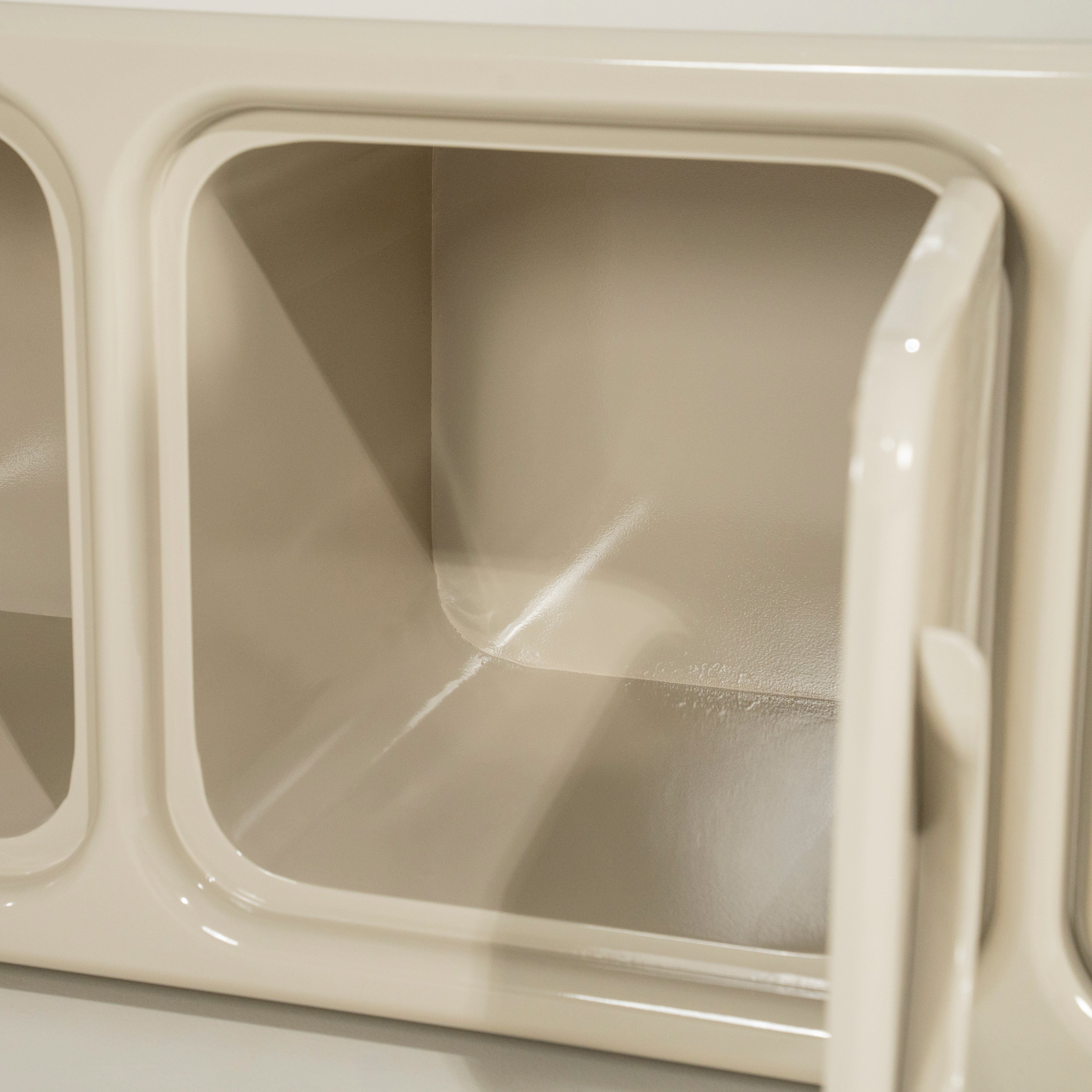 Televizní stolek GUBBY béžový