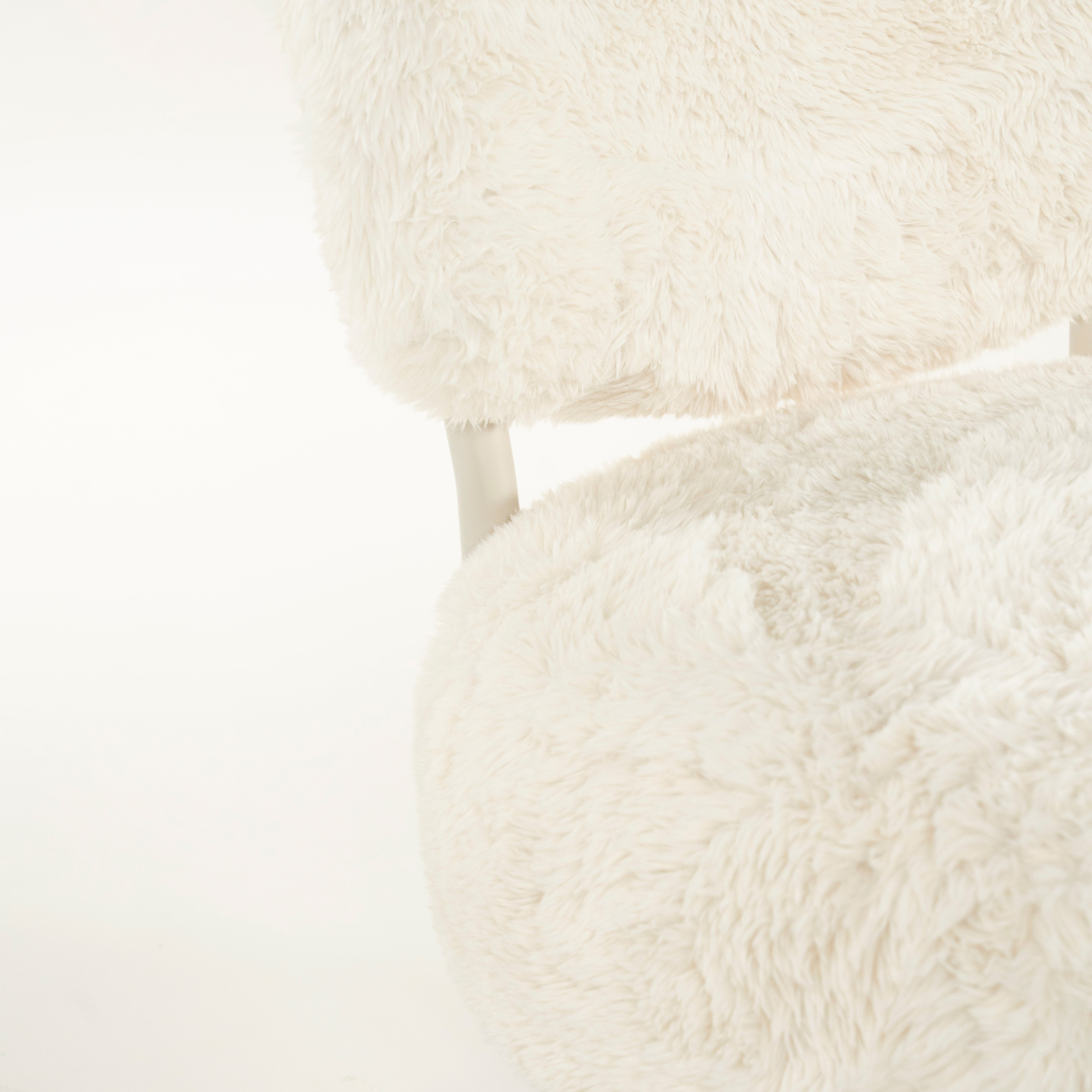 Křeslo otočné FURLO krémové