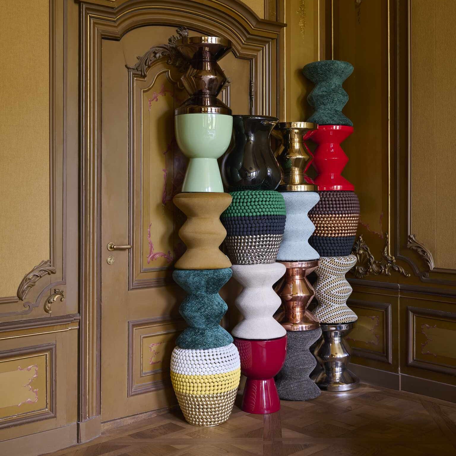 ZIG ZAG METAL Stool Gold