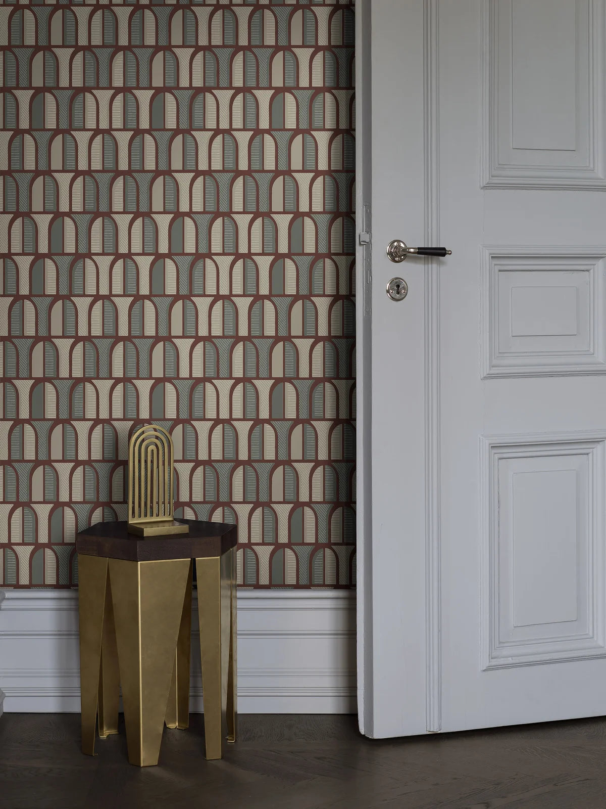 Papírová flizelinová tapeta s geometrickým vzorem VENICE zelená s béžovou