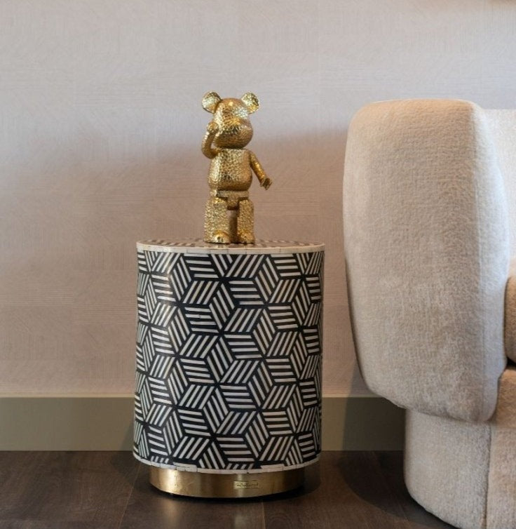 Dekoracja BEAR złoty Richmond Interiors Eye on Design