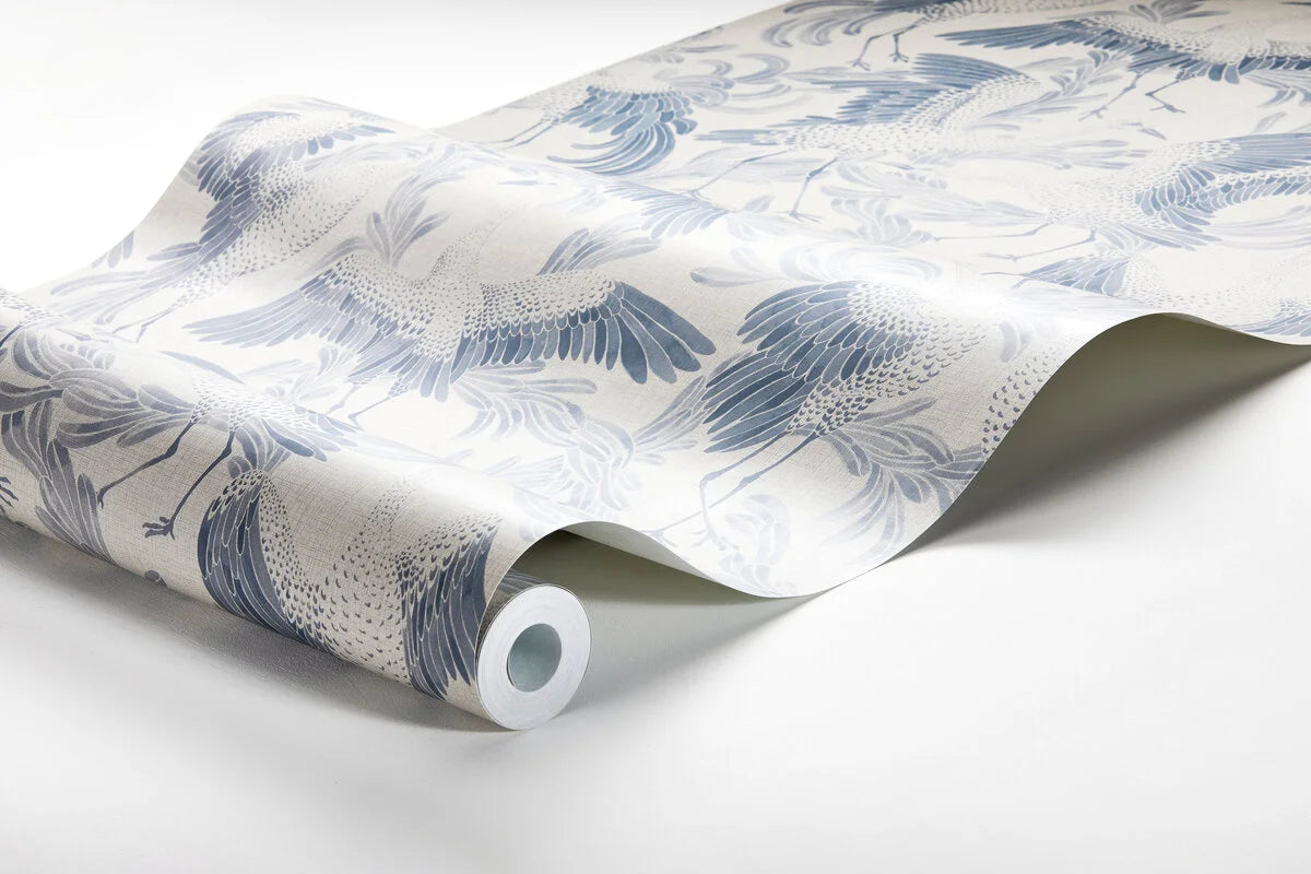 Tapeta se zvířecím motivem ptáků TANČÍCÍ JEŘÁB krémová s modrou