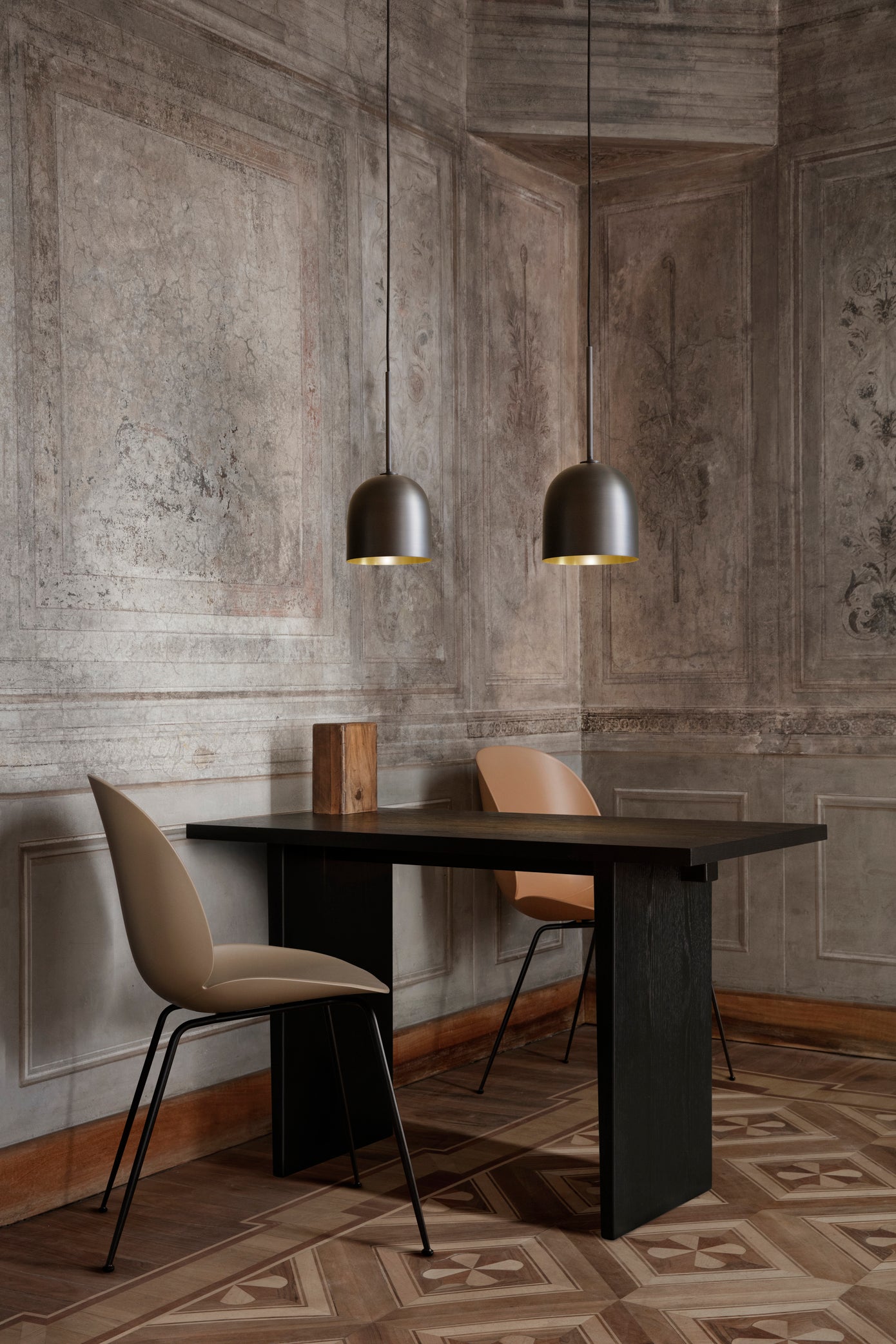 PRIVATE desk oak veneer