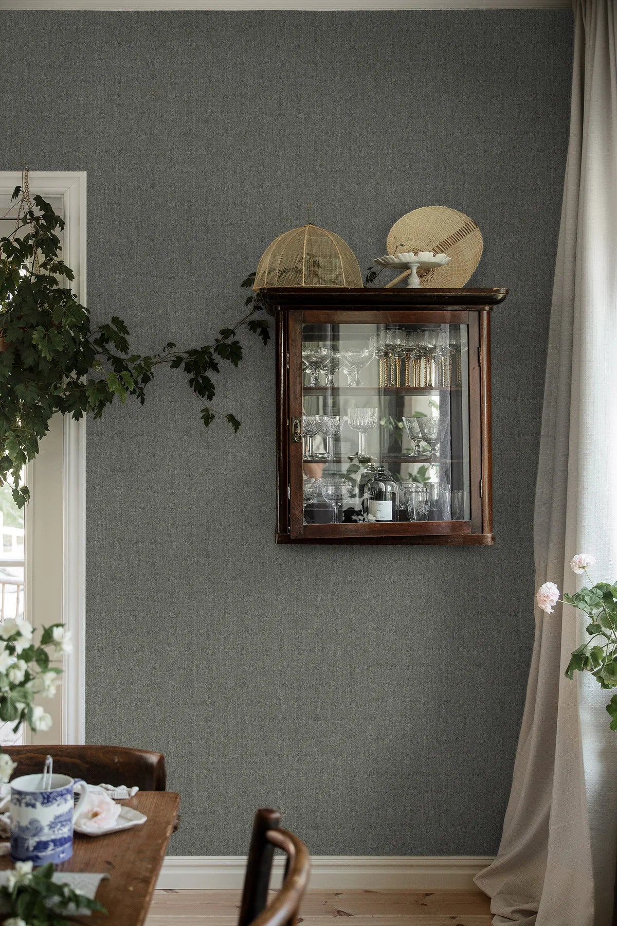 Tapeta strukturalna imitująca płótno WEAVER’S WALL zielony na ścianę