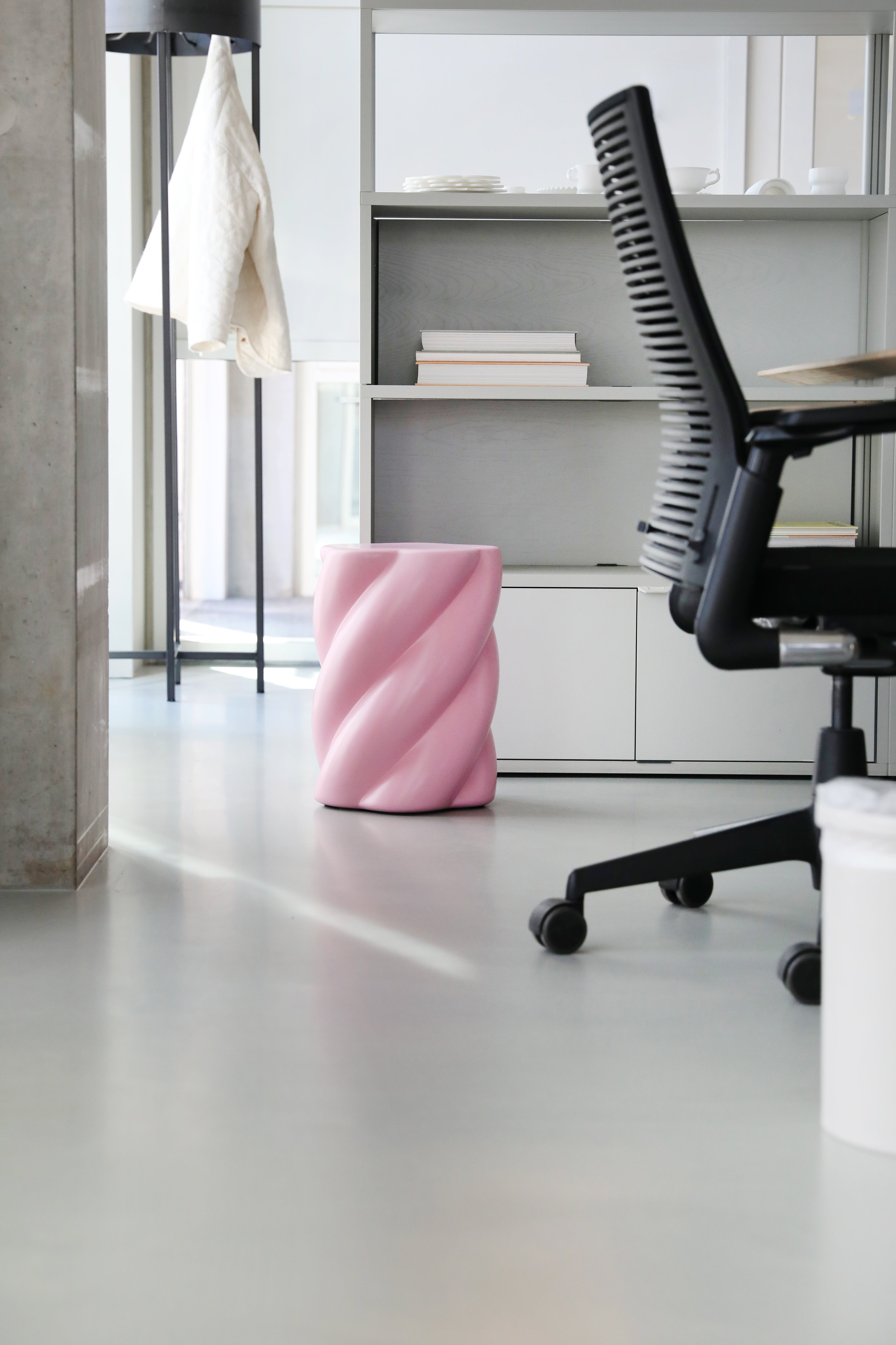 MARSHMALLOW Stool Pink