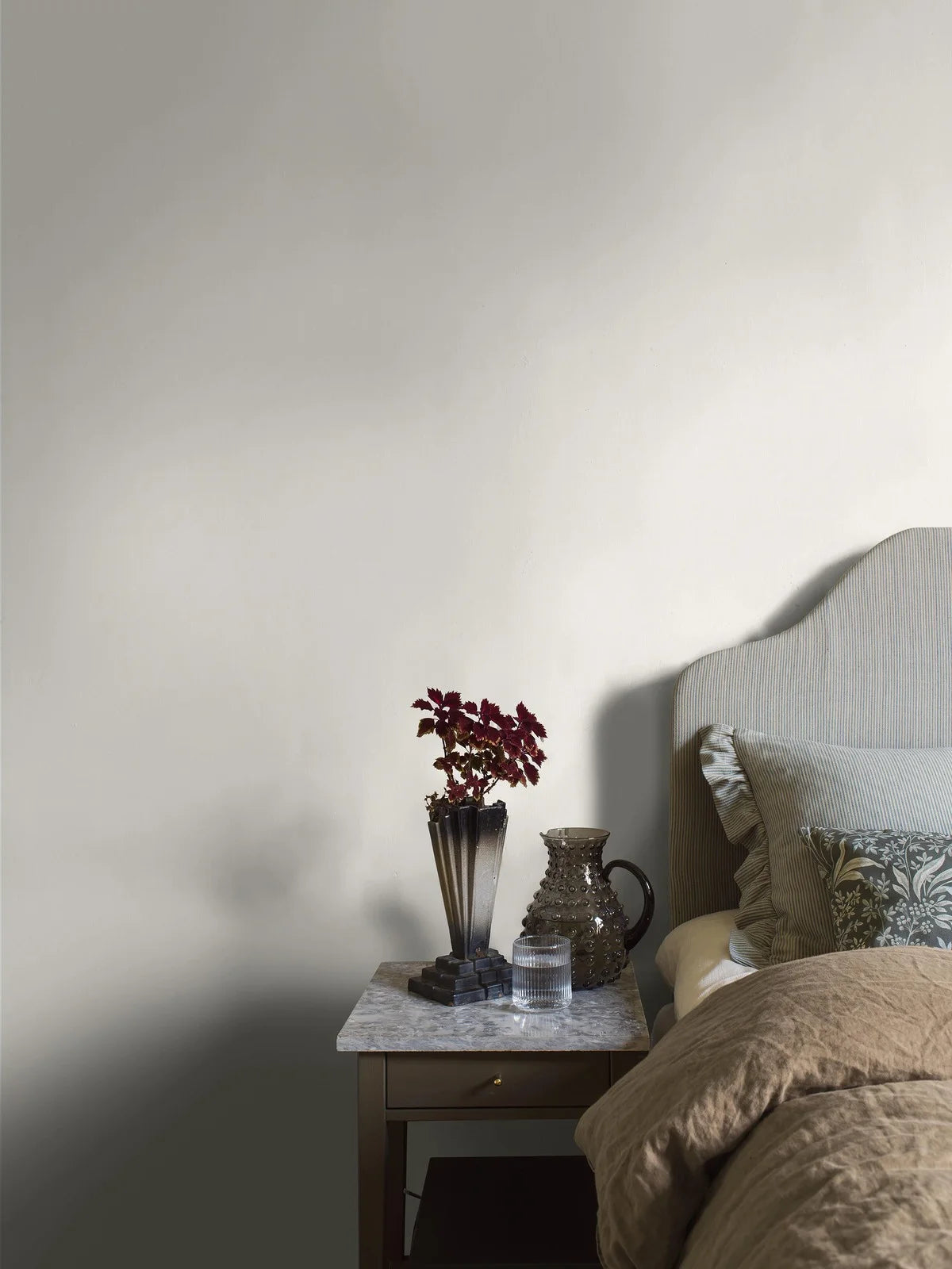 Structural wallpaper imitating linen LINEN - SOFT LINEN broken white