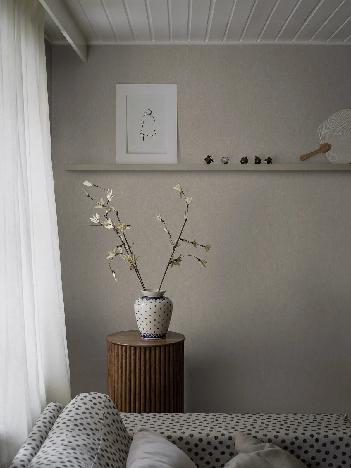 Structural wallpaper imitating linen - MUSCOT LINEN light brown
