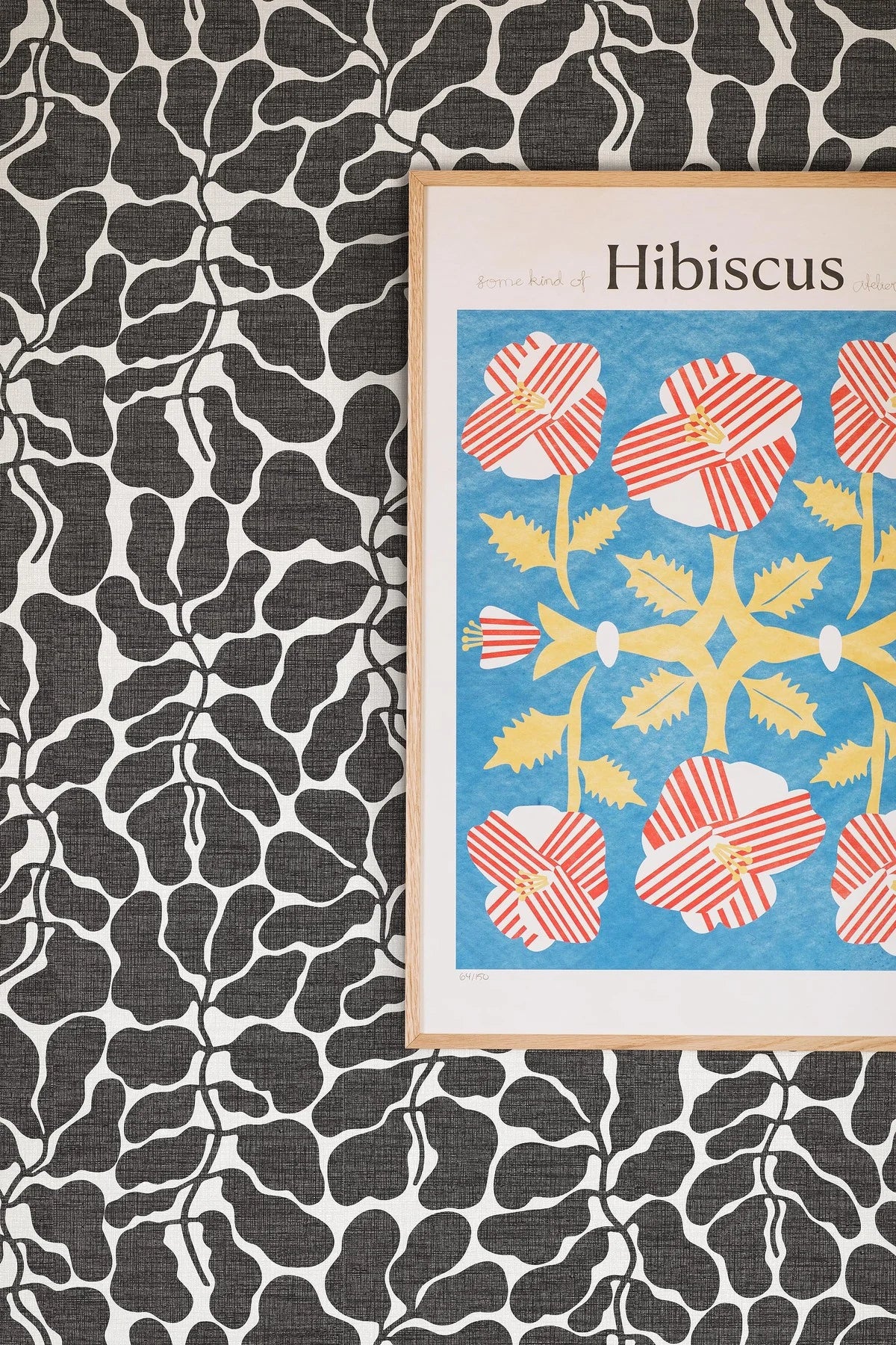 Non-woven paper wallpaper with a botanical pattern MY SECRET GARDEN black and white