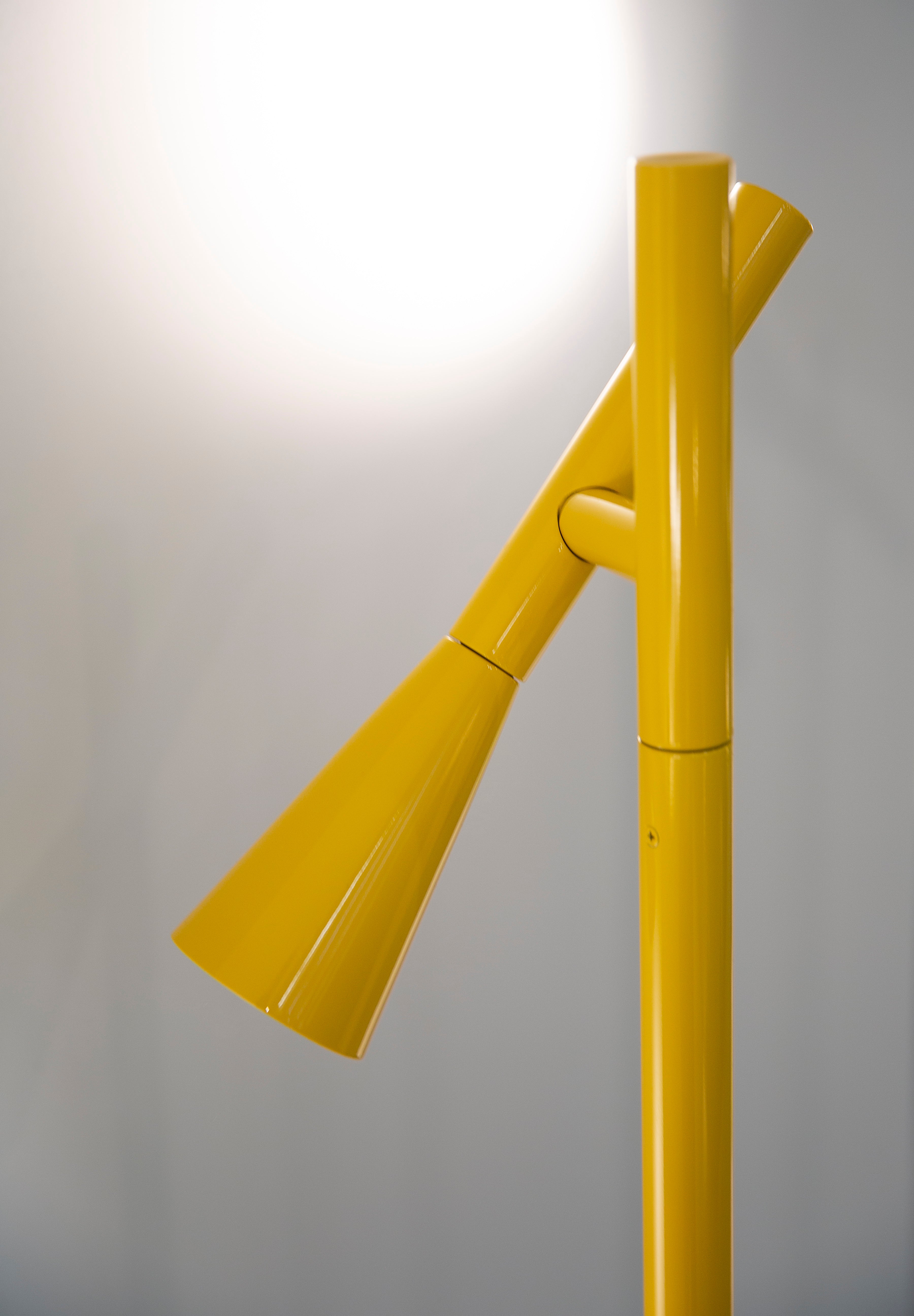 Lampa podłogowa COLIBRÌ żółty