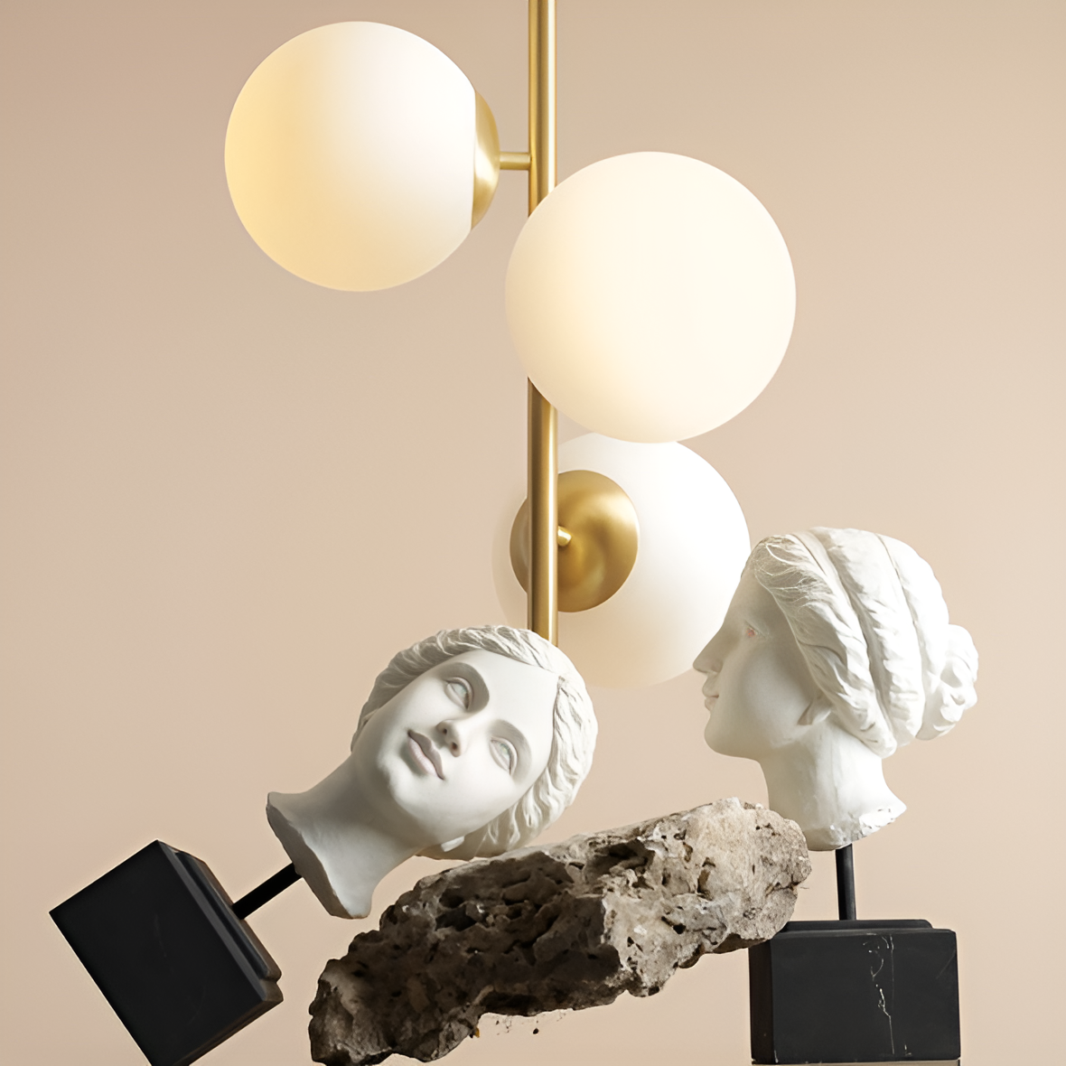 Závěsné svítidlo FINN TRIO mosazné