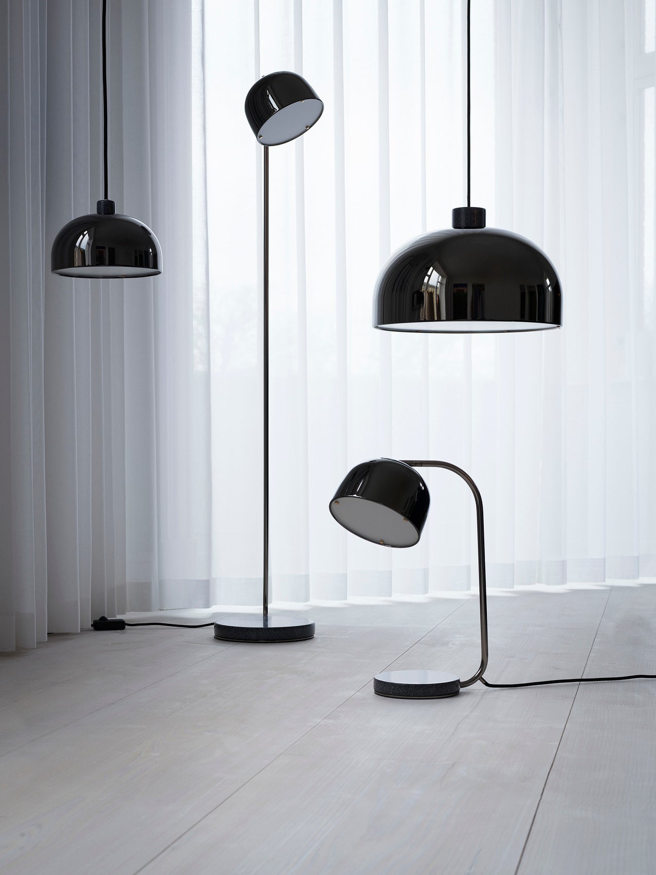 Stojací lampa GRANT černá