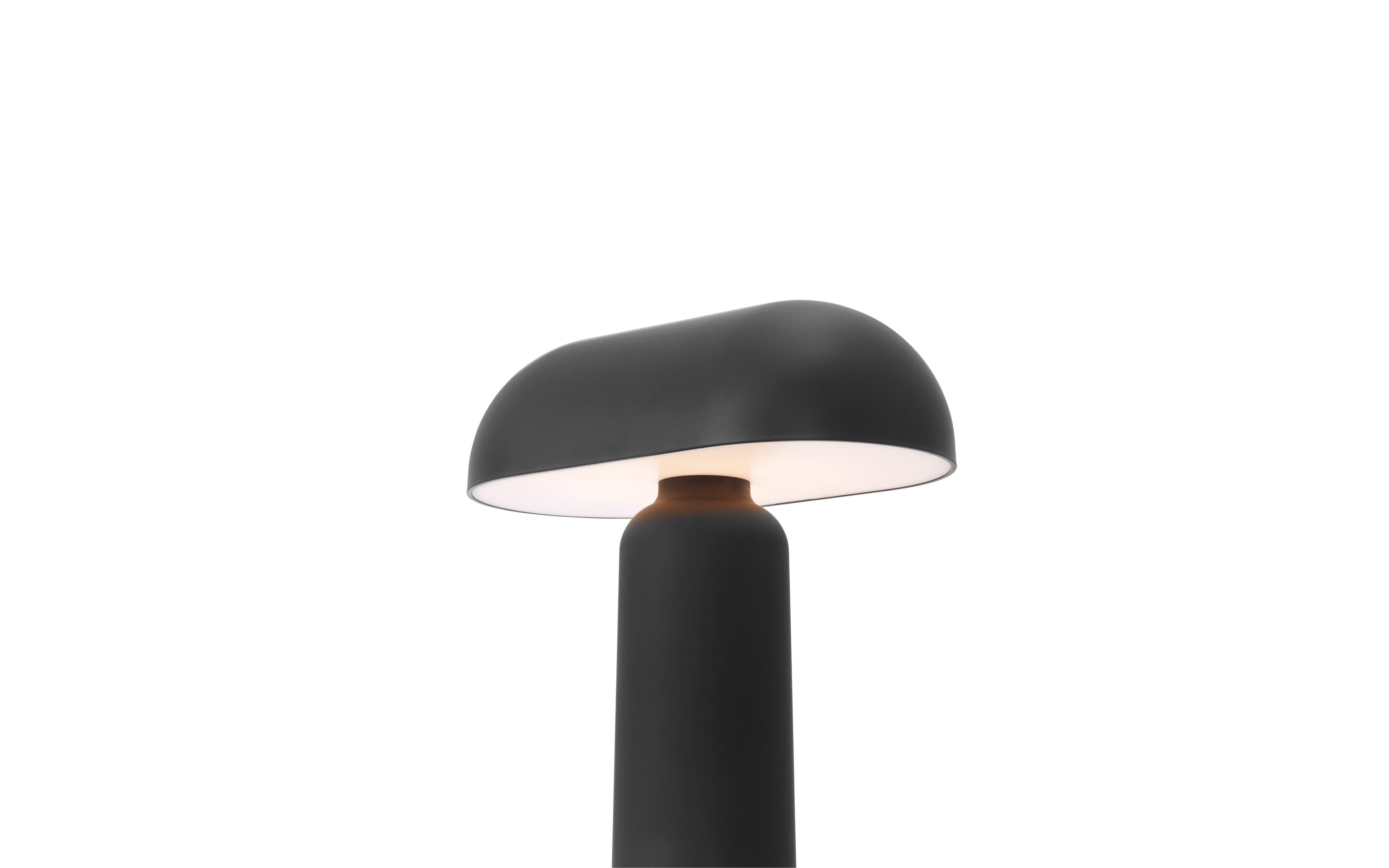 PORTA portable lamp black