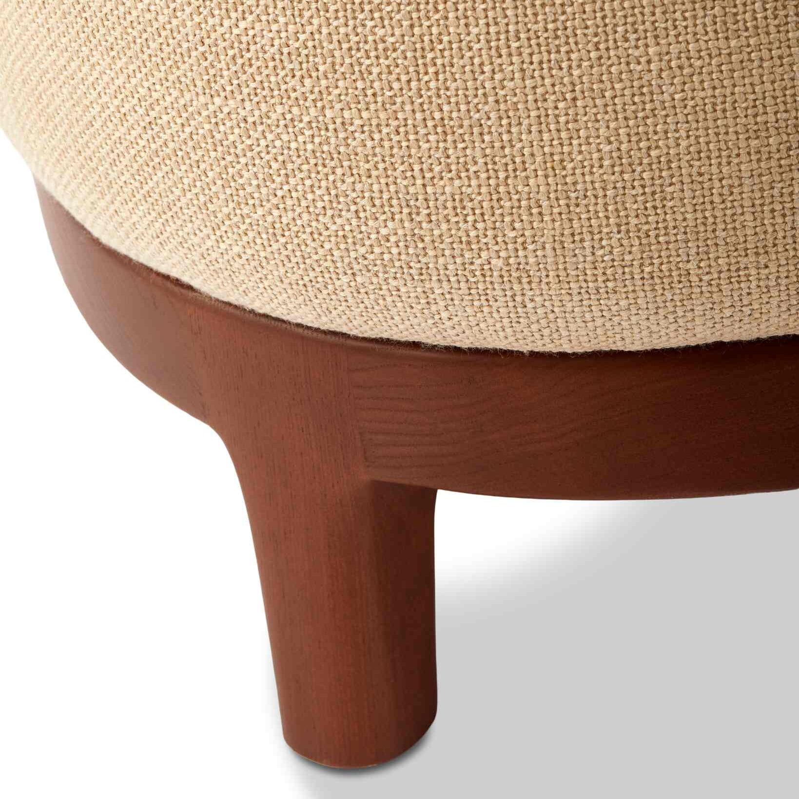 Křeslo FIZZ béžové s dřevěnou základnou