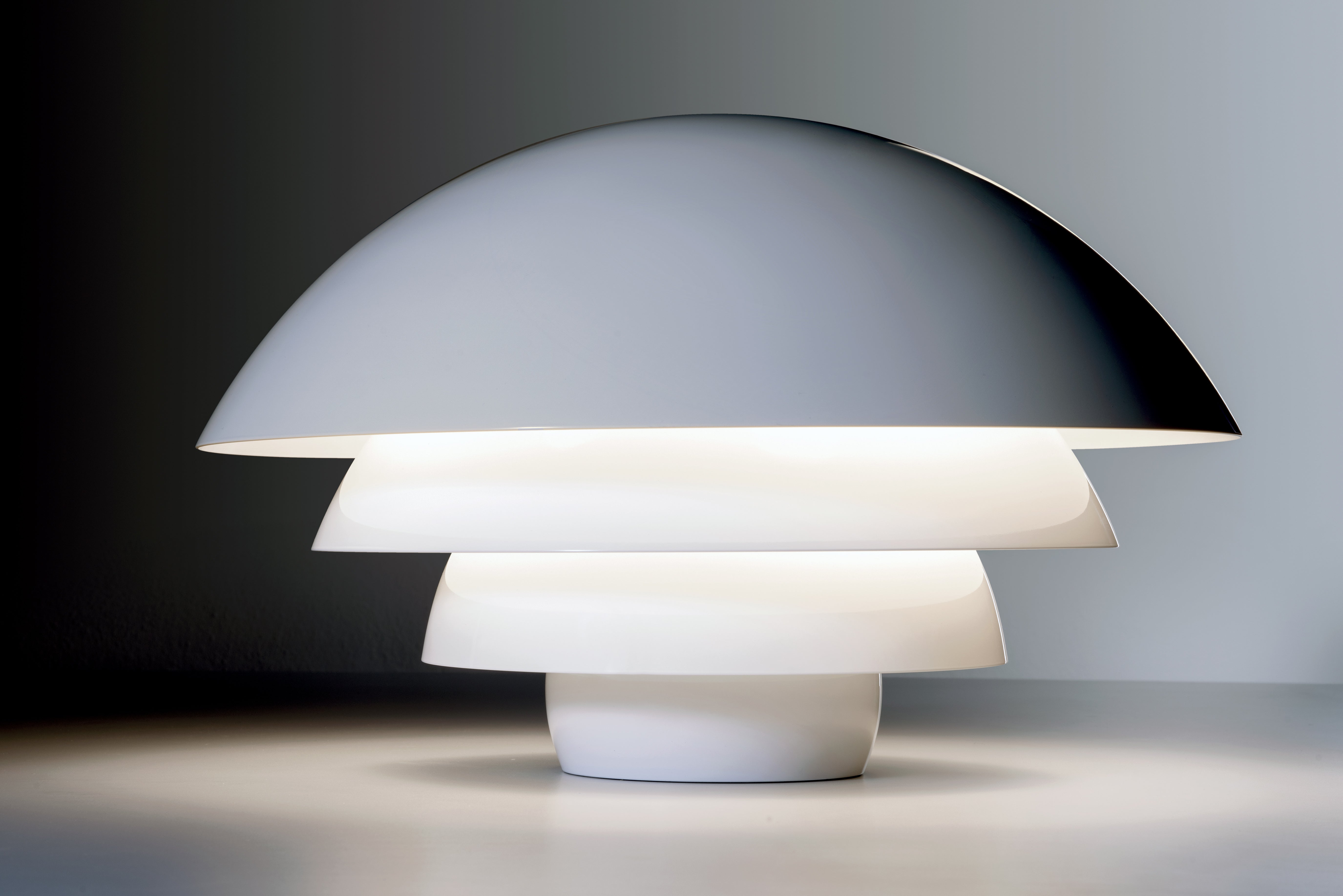Lampa stolní VISIERE lesklá bílá