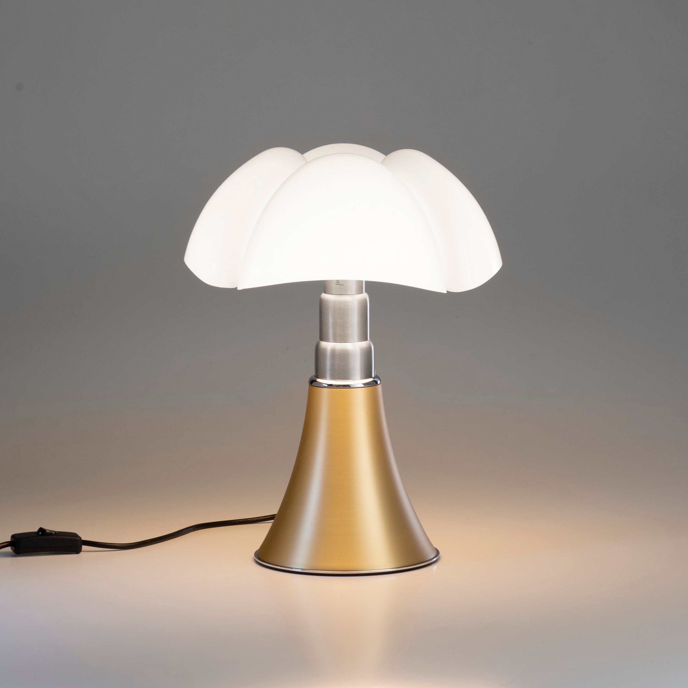 MINIPIPISTRELLO Table Lamp with Opal Shade and Brass Base
