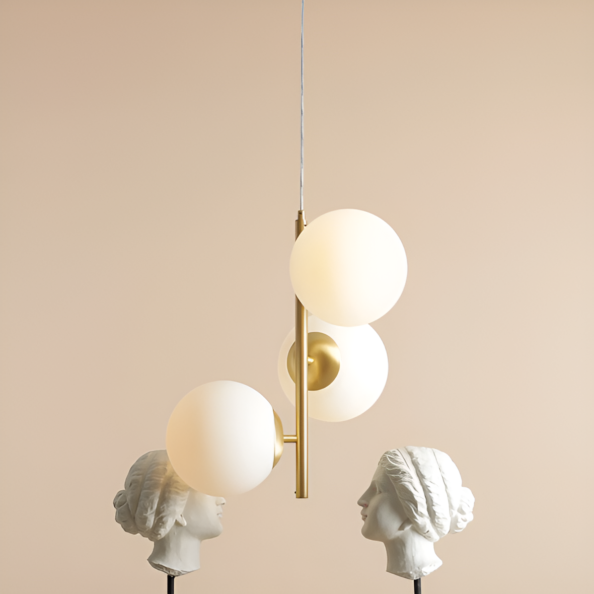 Závěsné svítidlo FINN TRIO mosazné