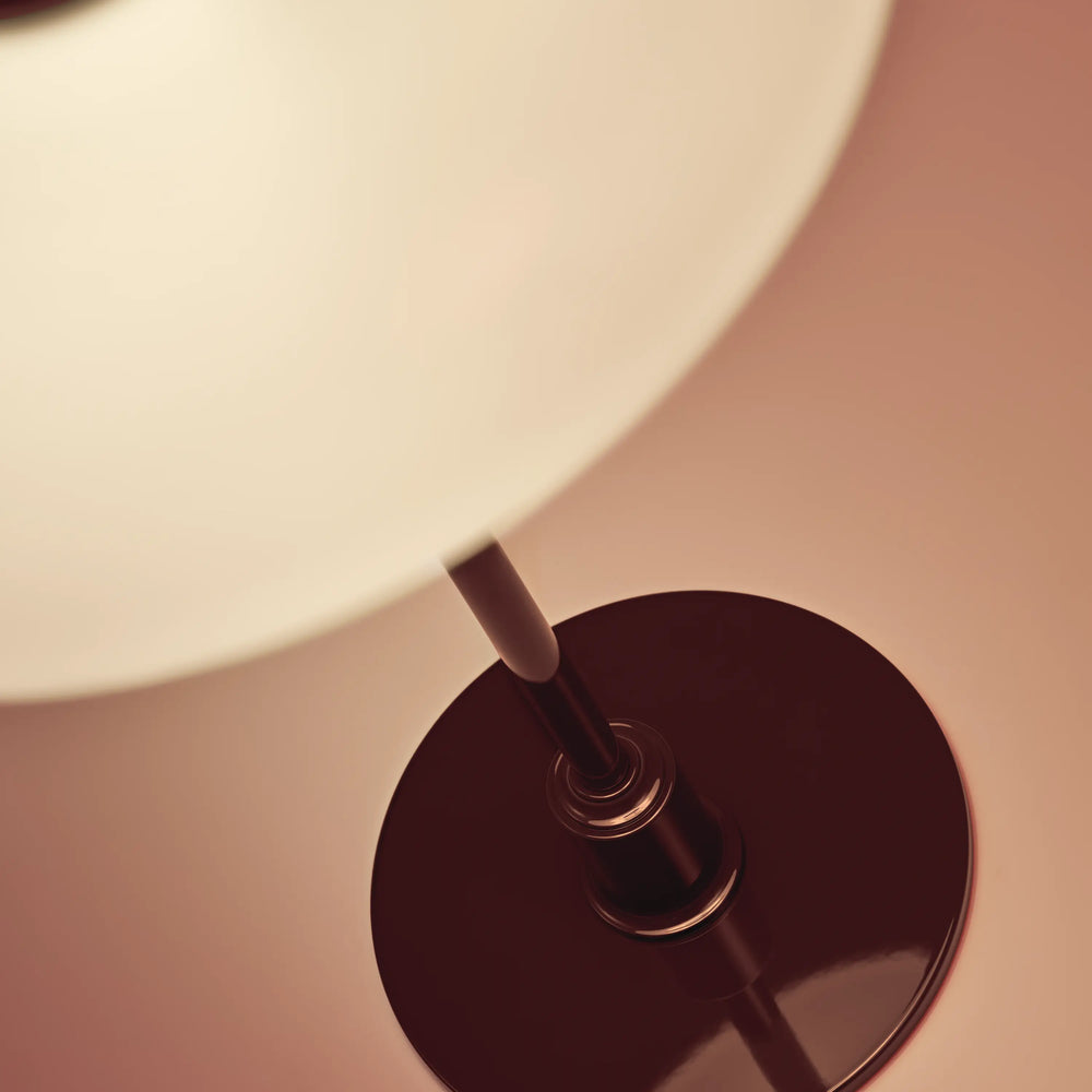 Lampa stolní PH 2/1 bílá s bordovou základnou