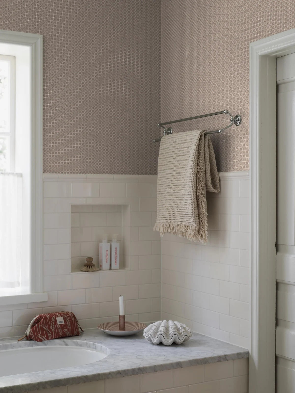 SELMA terracotta geometric pattern wallpaper