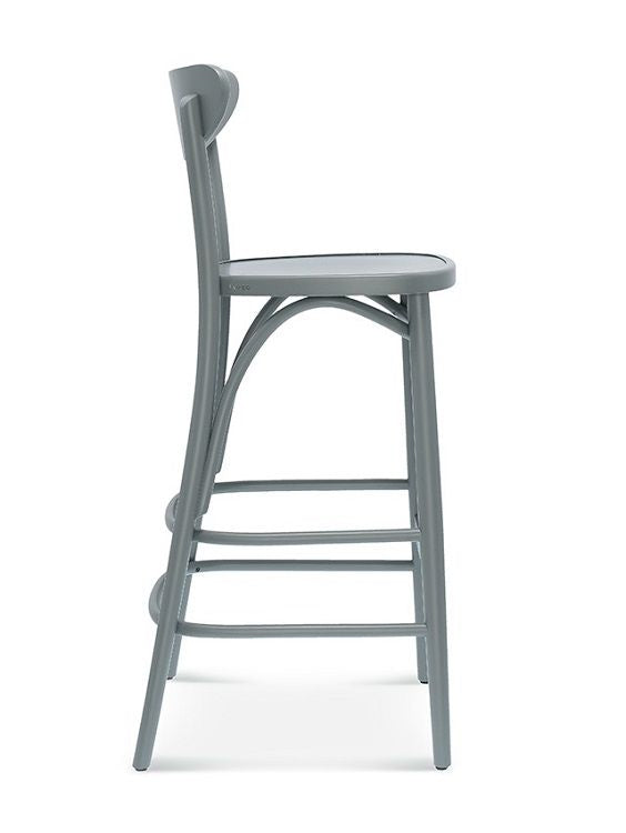 Hoker BST-1260 bukové dřevo