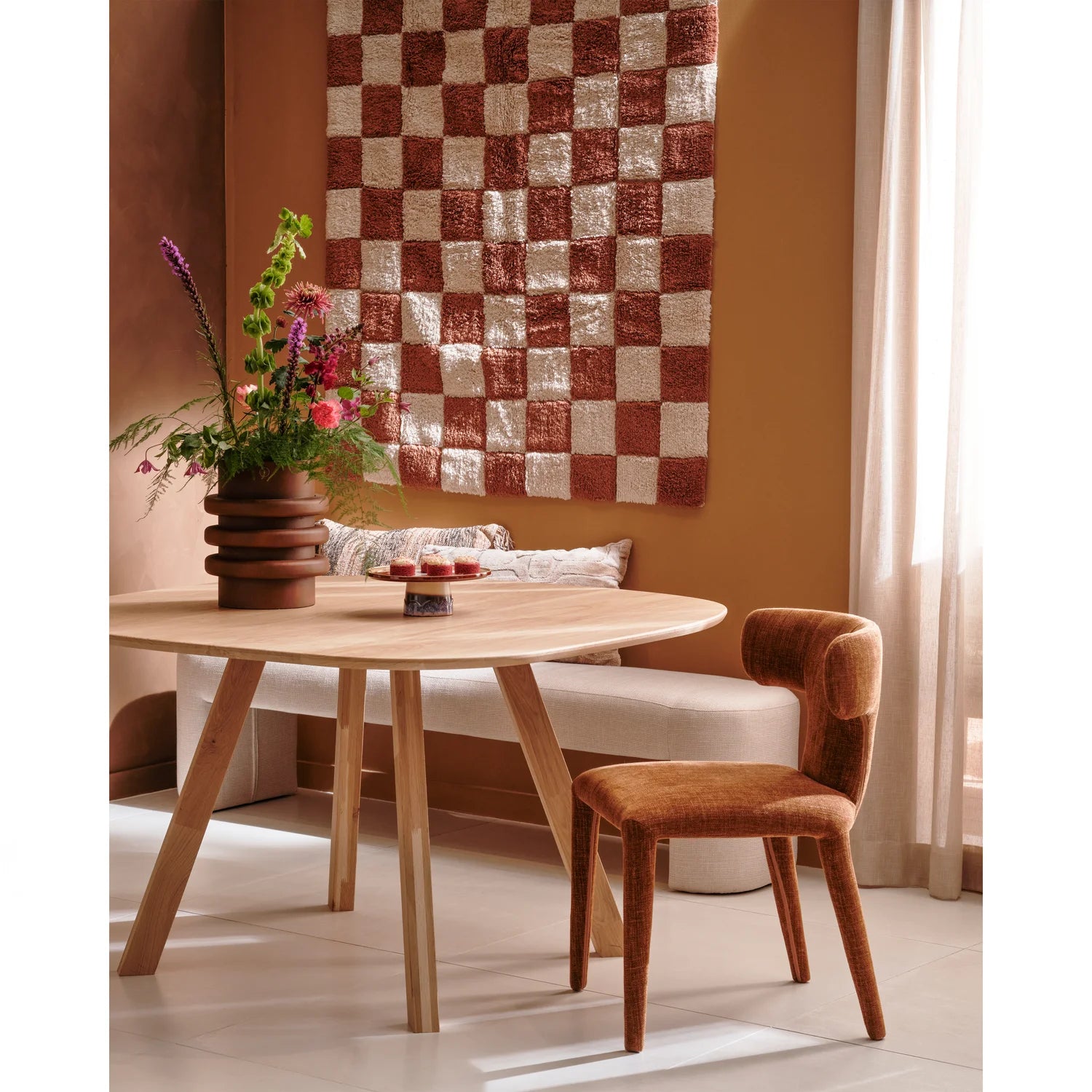 Židle PERMIT cynamonová