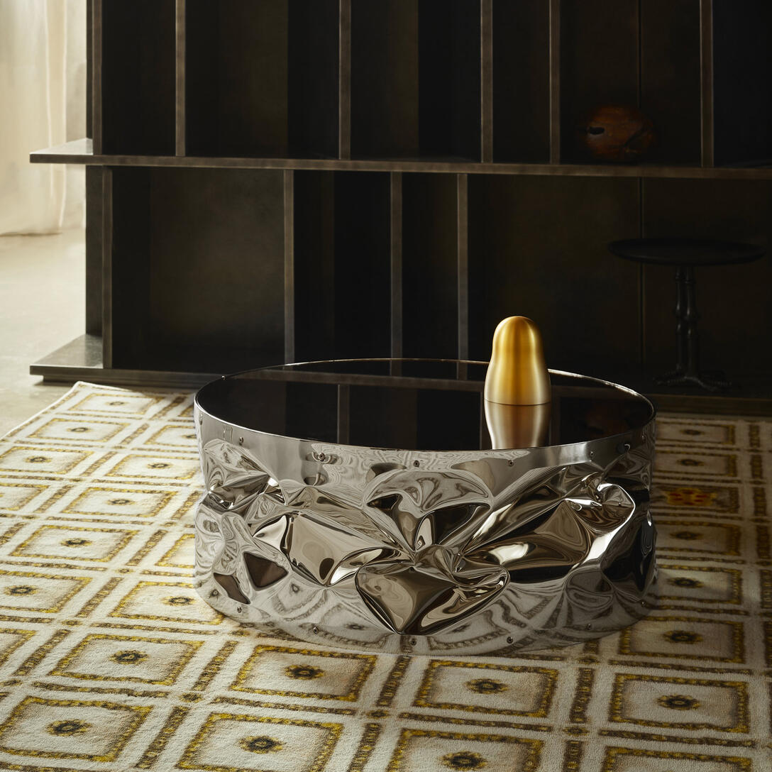 Zlatý konferenční stolek TAB.ULONE