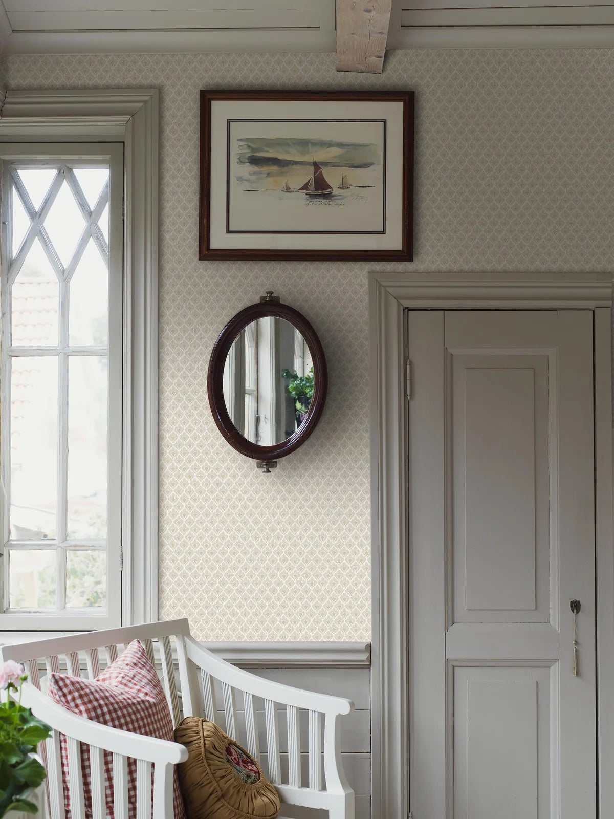 Papírová flizelinová tapeta s geometrickým vzorem SVEA béžová