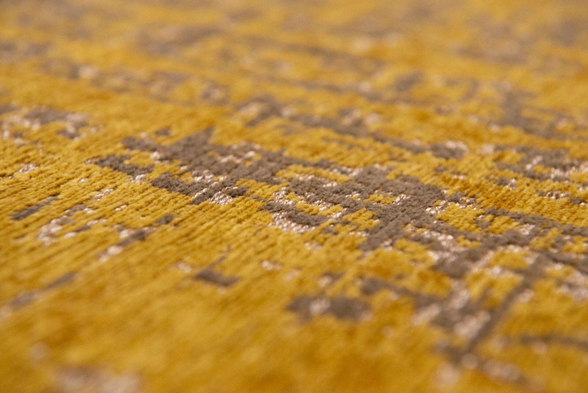 Koberec GRIFF LIBERTY ZLATO zlatý