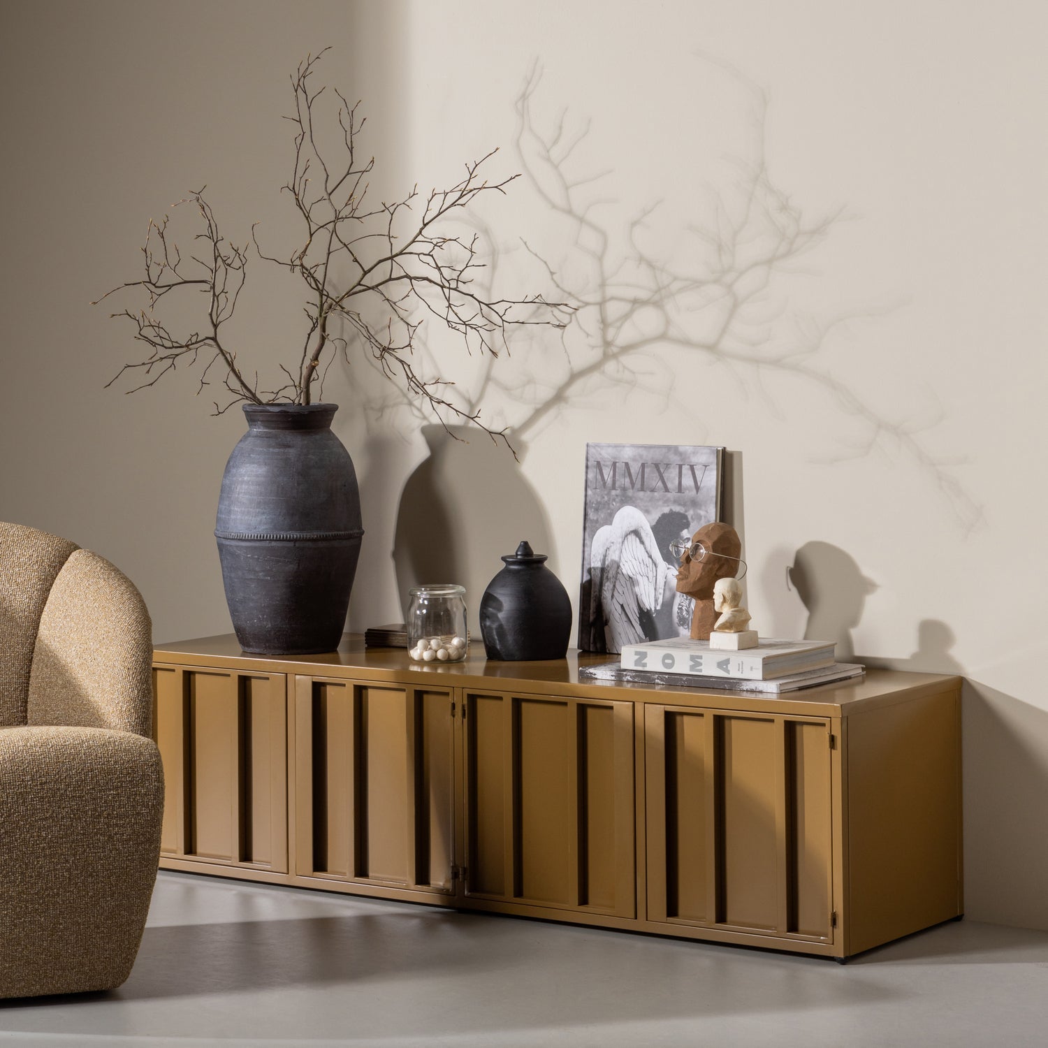 Televizní stolek LEVEL tmavý medový