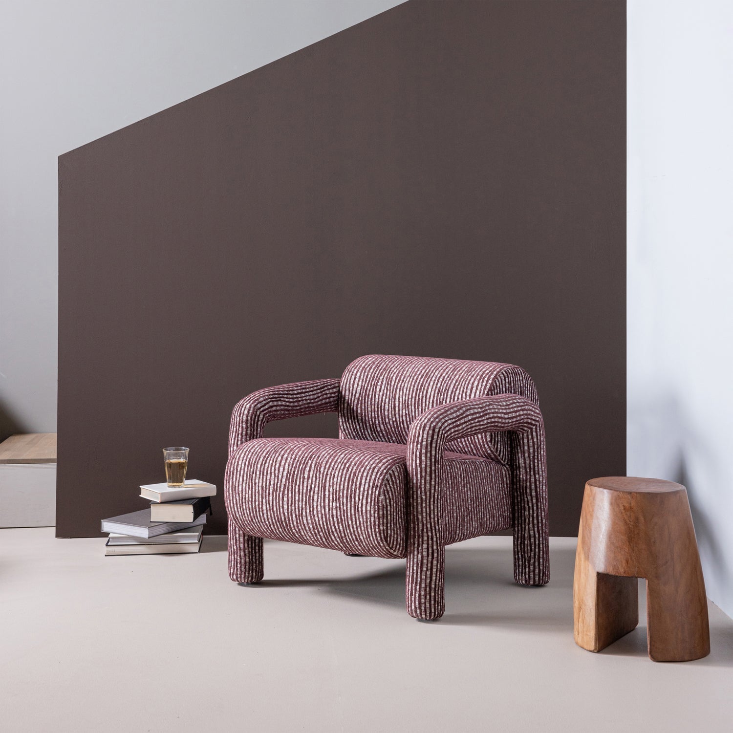 LENNY Armchair in Gray with Burgundy