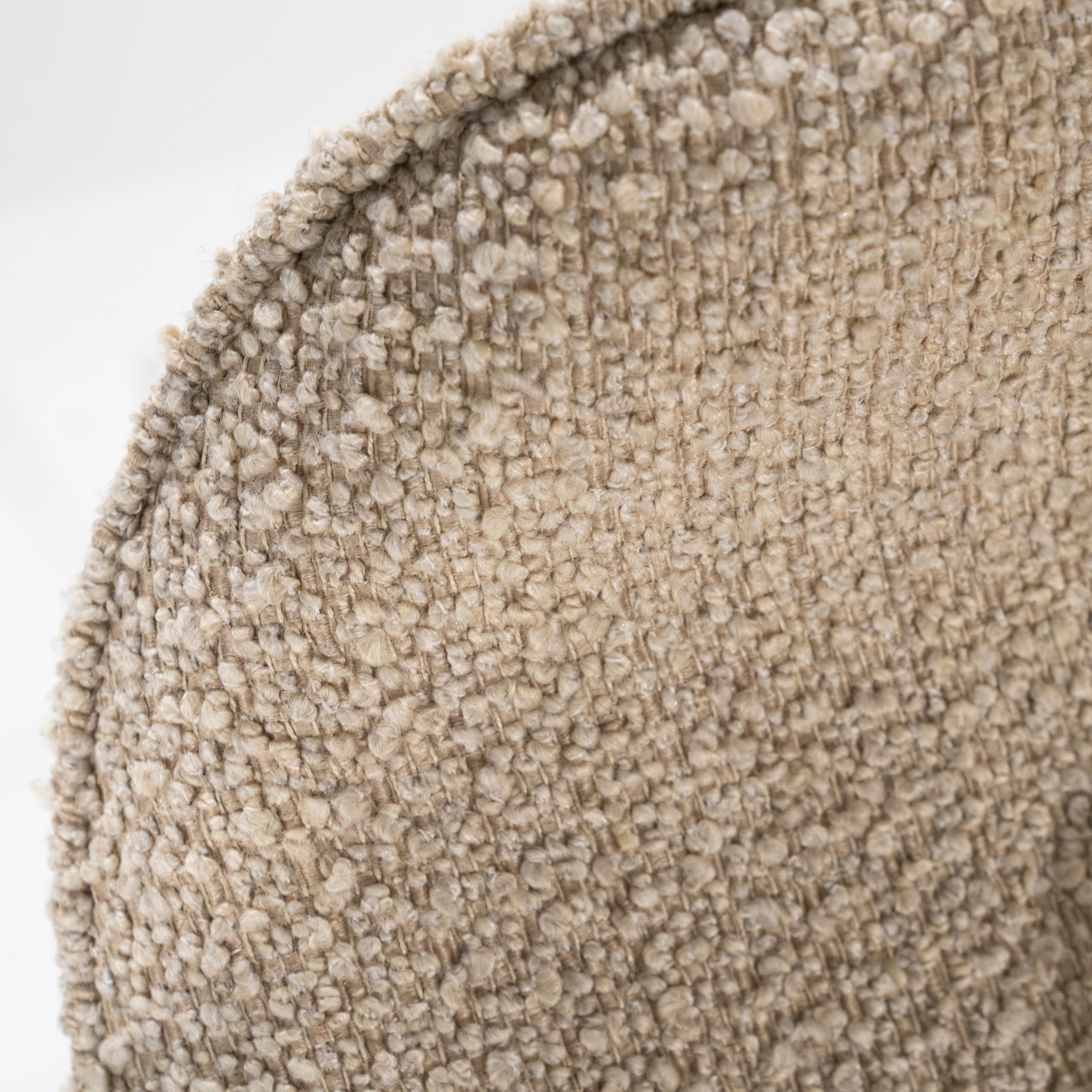 Křeslo TESS pískové s černým podstavcem