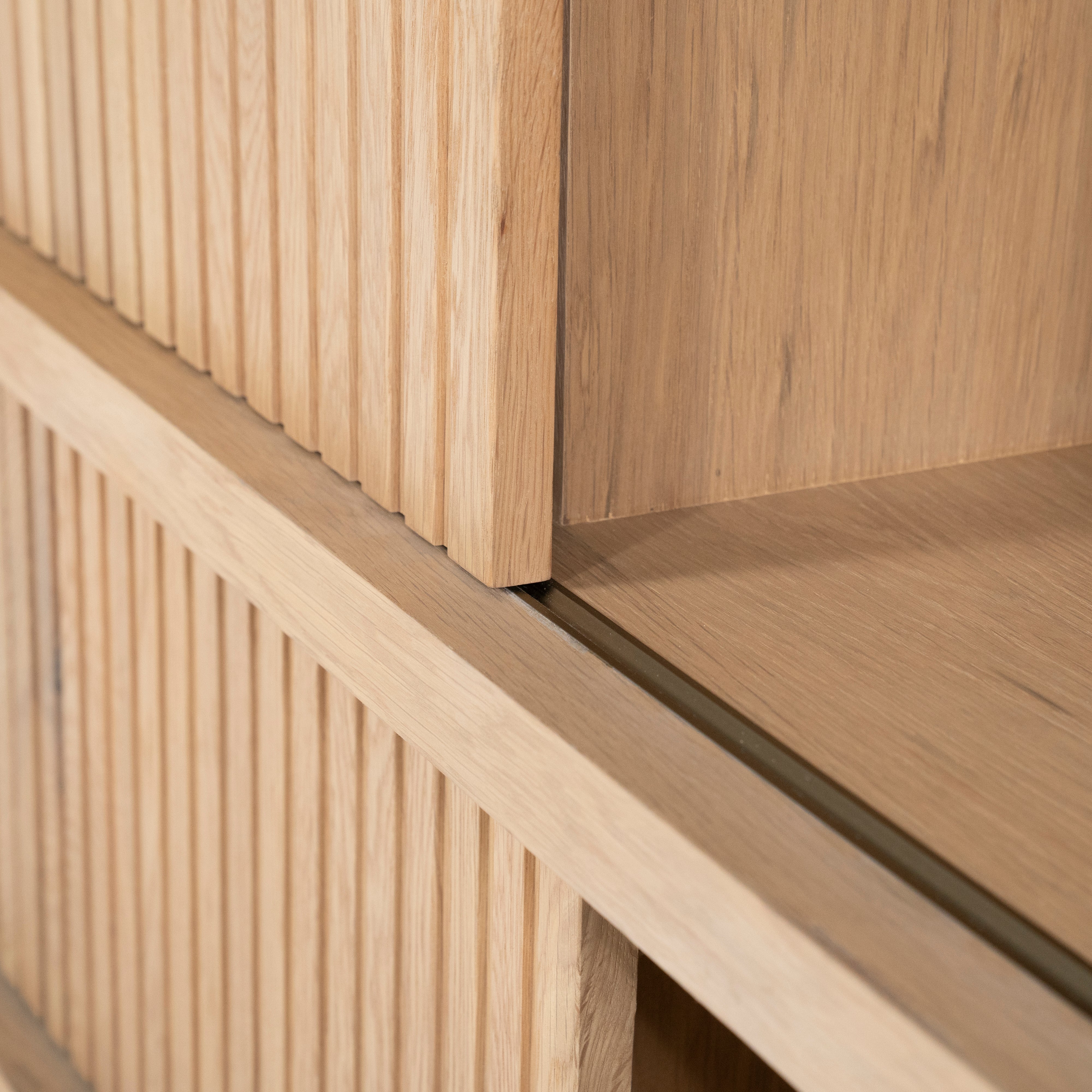 MILO Chest of Drawers Oak Wood