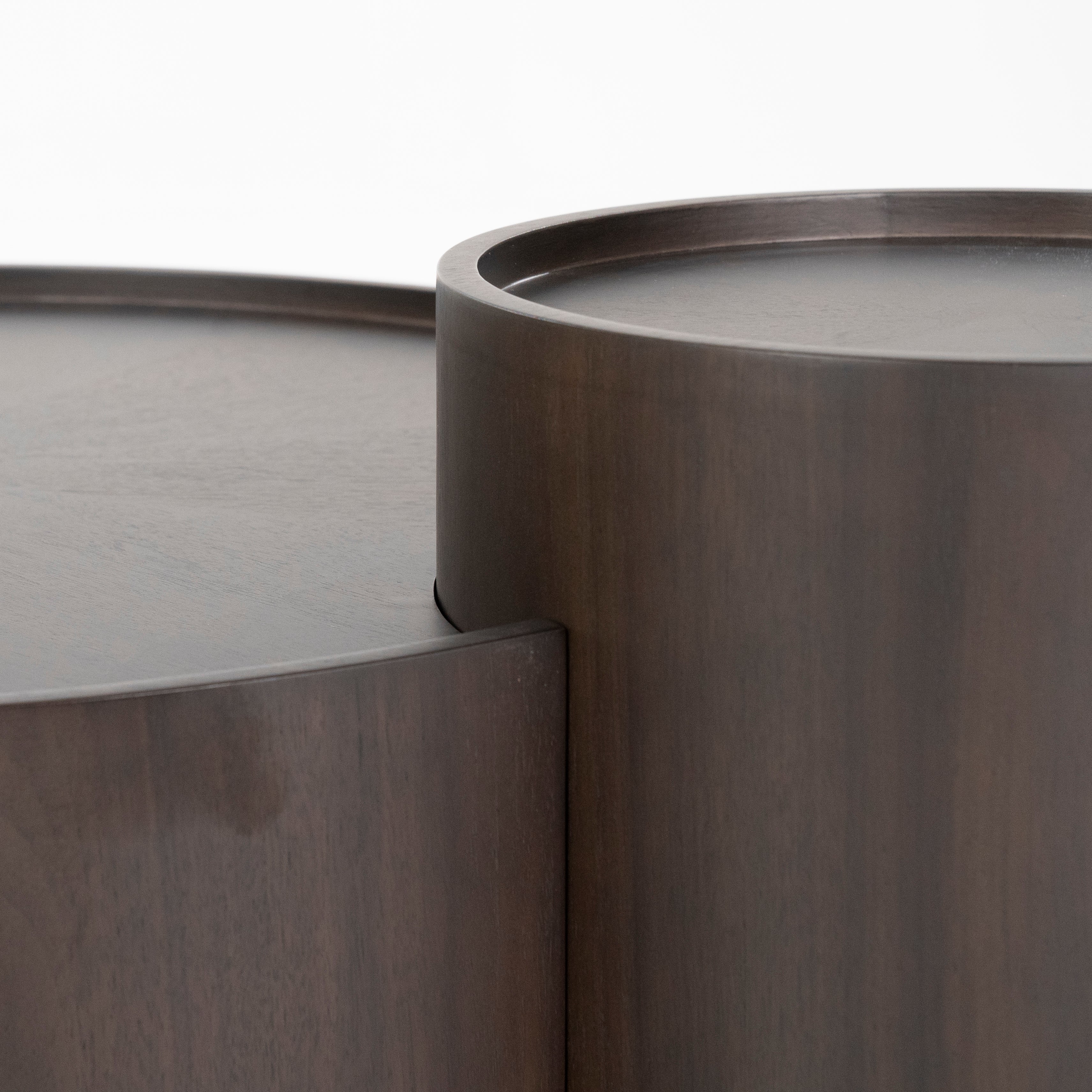 MAX walnut veneer coffee table set