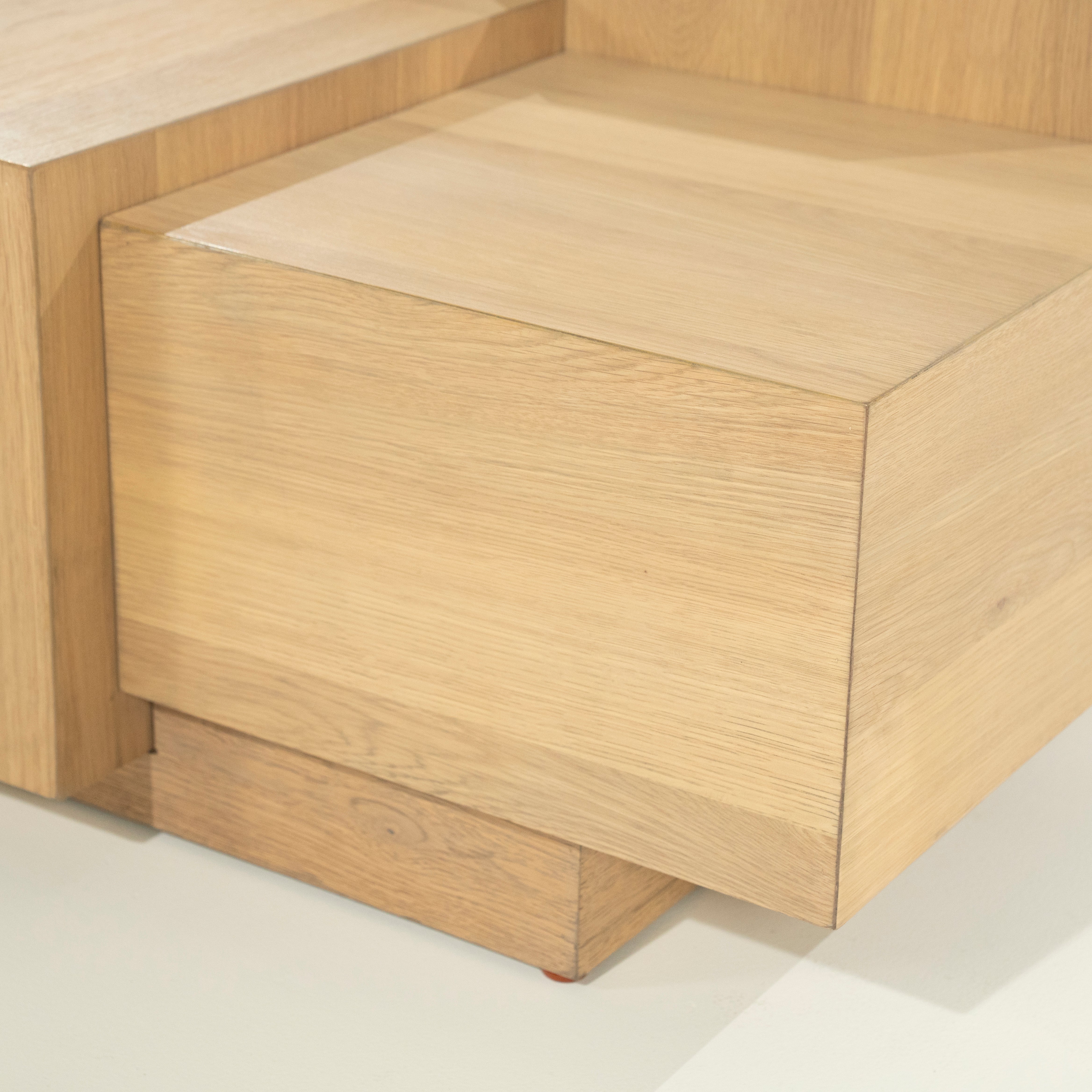QUINTEN Oak Veneer Coffee Table