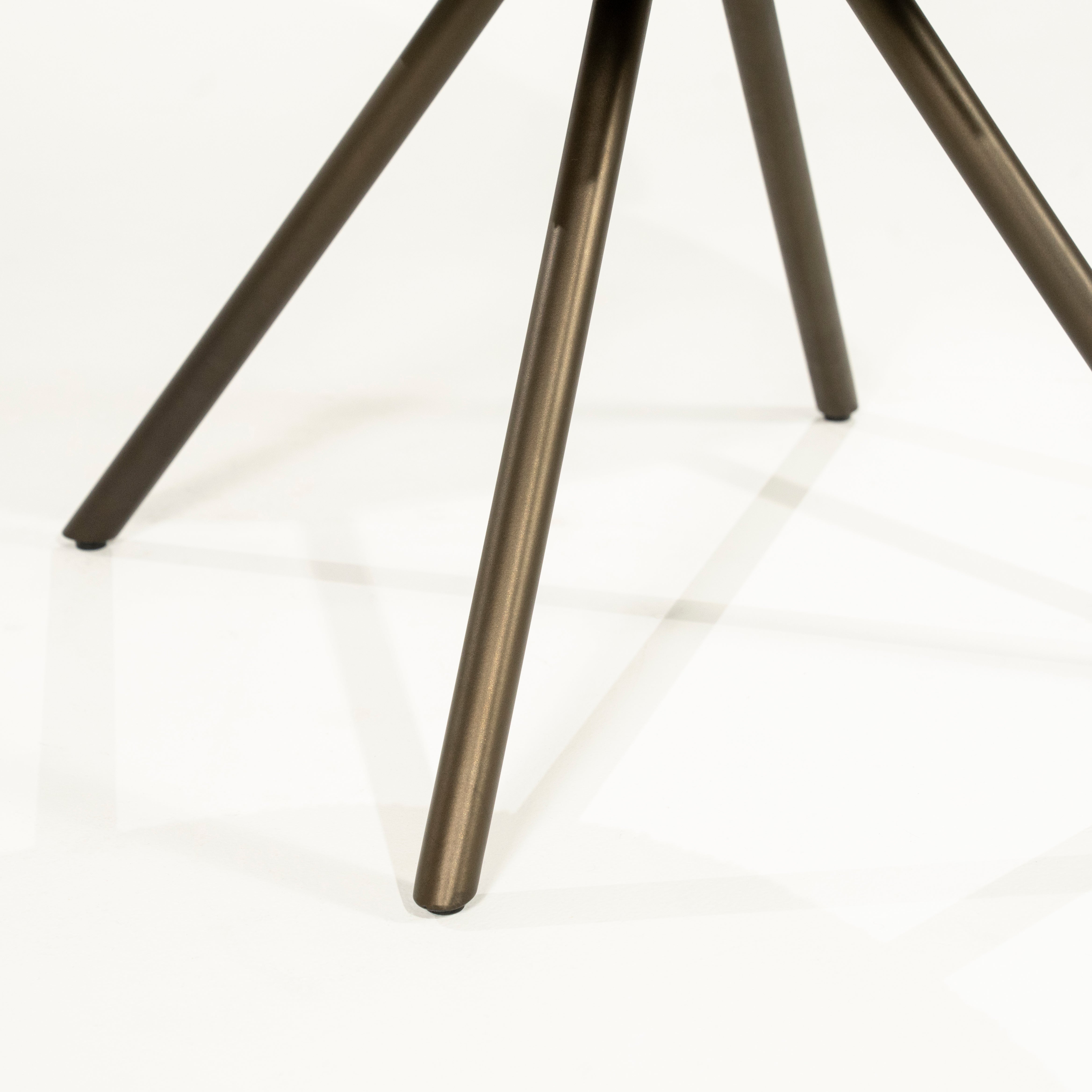 Otáčecí křeslo JAYSON taupe s tmavě hnědou základnou