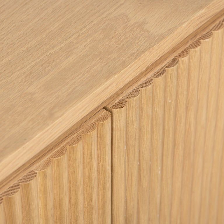 BELFORT TV cabinet oak veneer