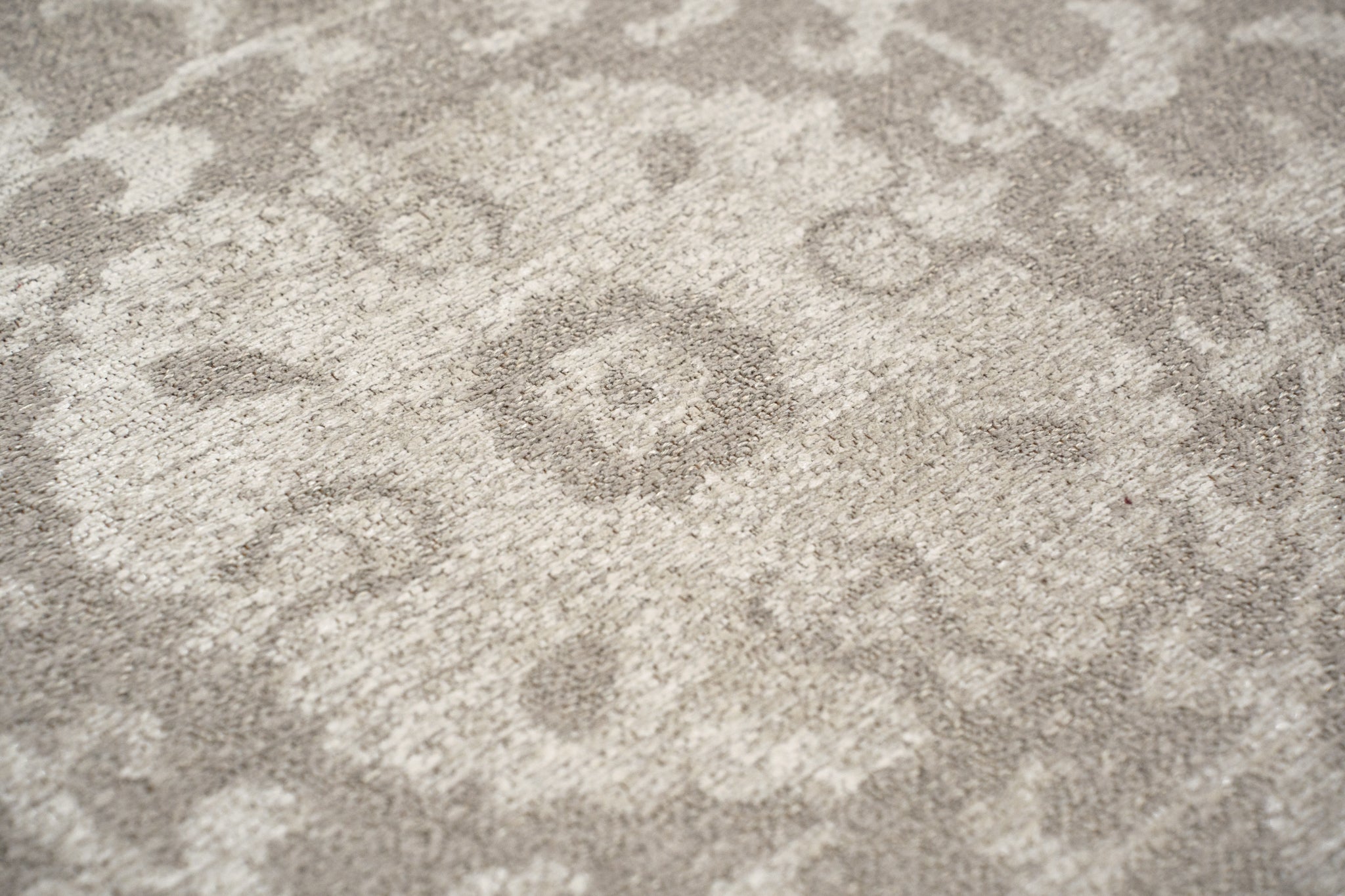 SUZANI BOREE Beige Rug