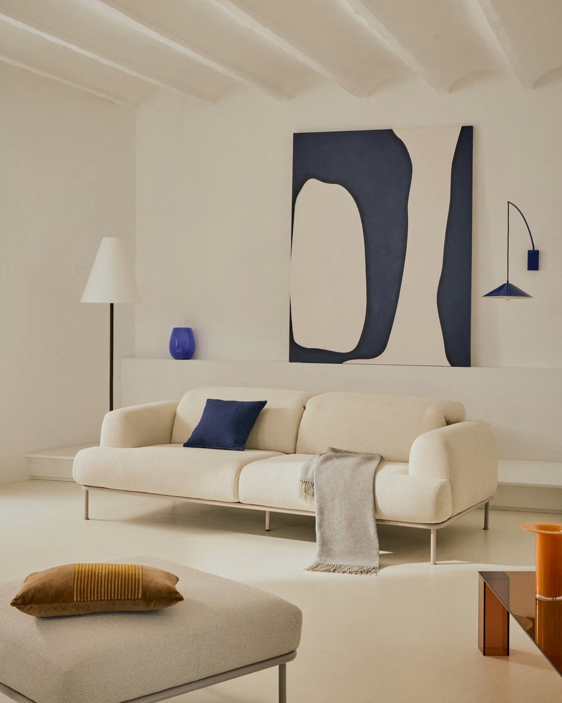 Podnožník AURUM ecru szenil s béžovým podstavcem