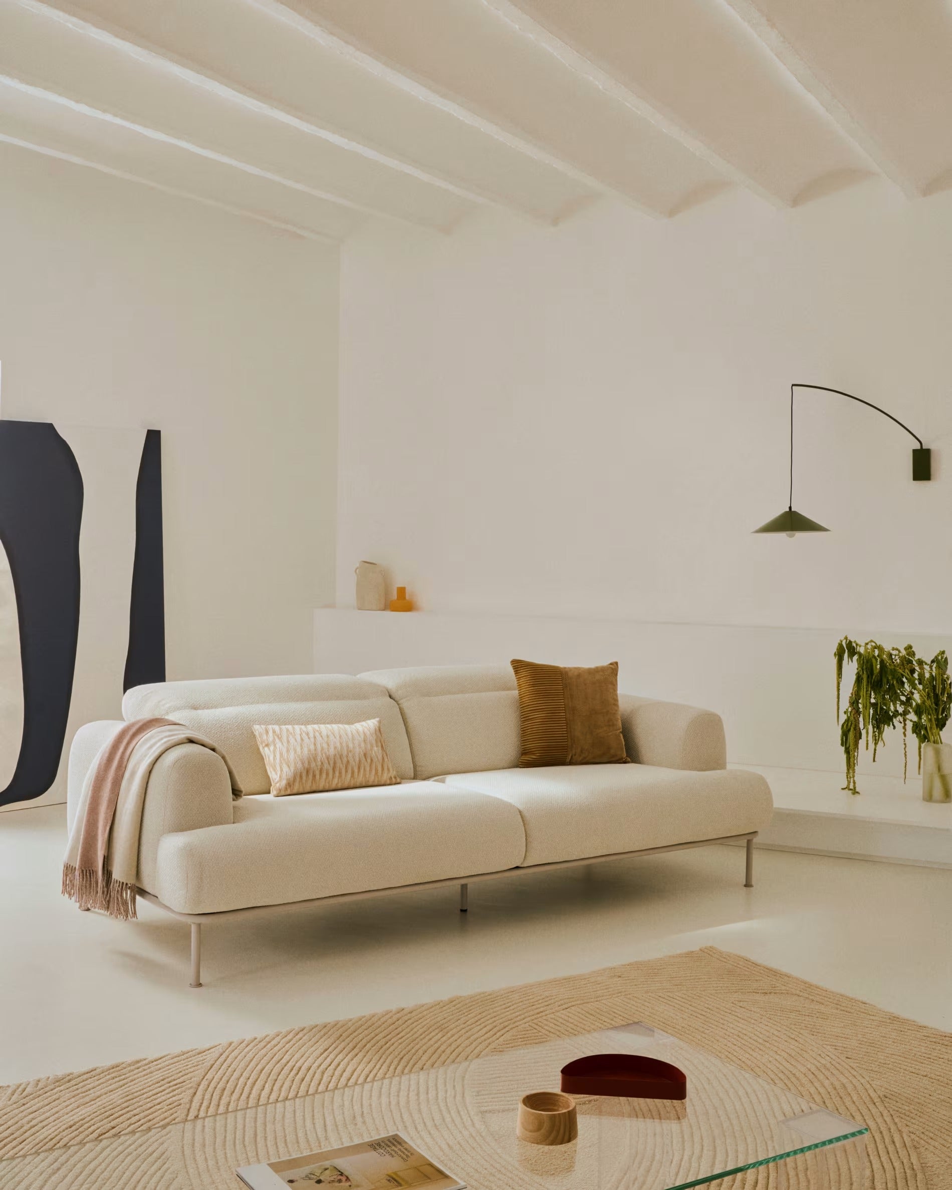 Pohovka 3-osobová AURUM ecru szenil s béžovým podstavcem