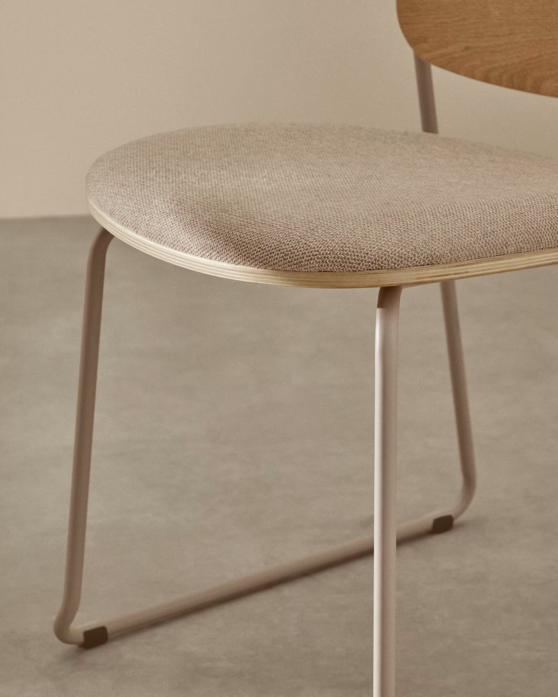 MELI Chair in Poplar Plywood with Beige Chenille Seat