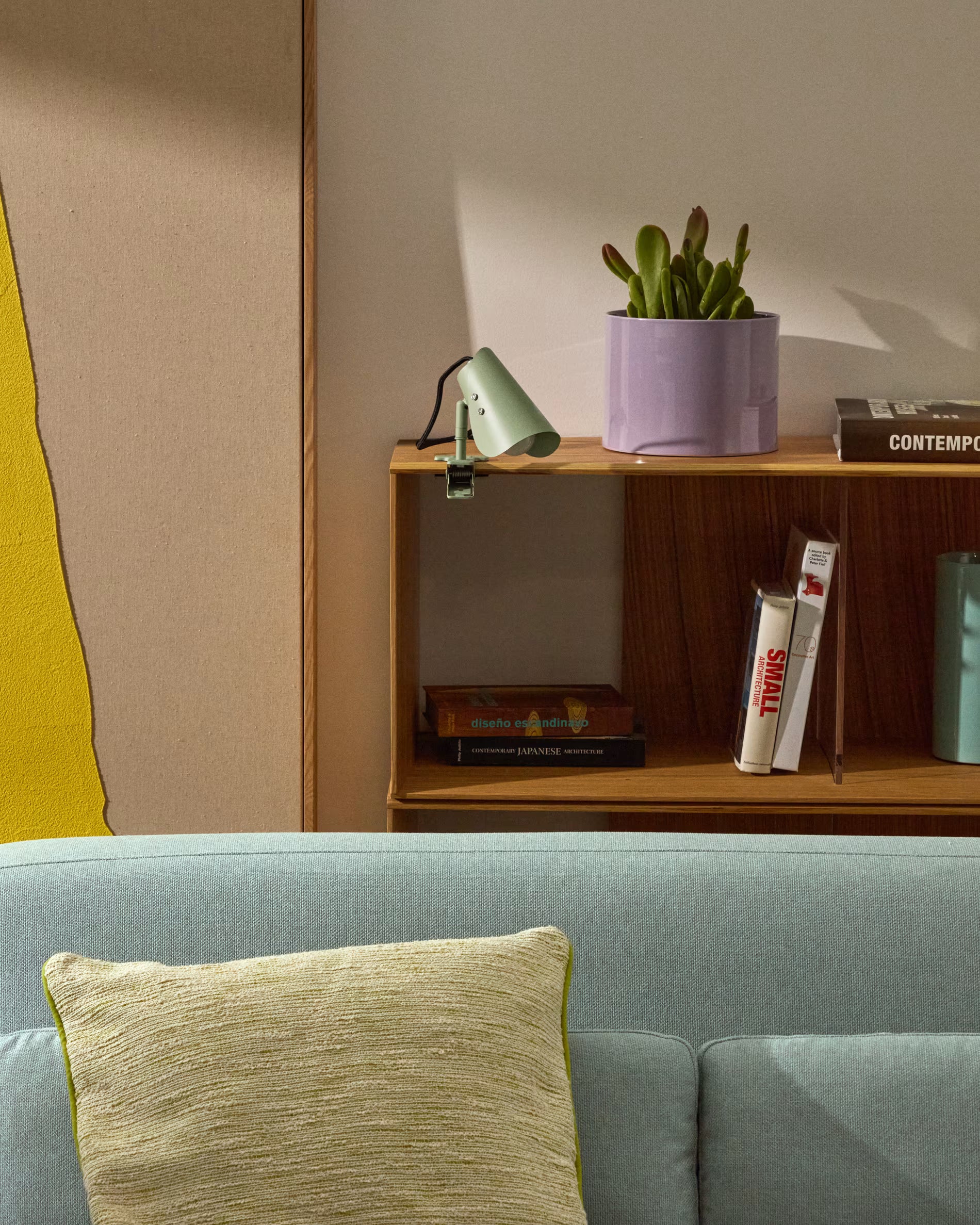 Desk lamp with clip JULA green