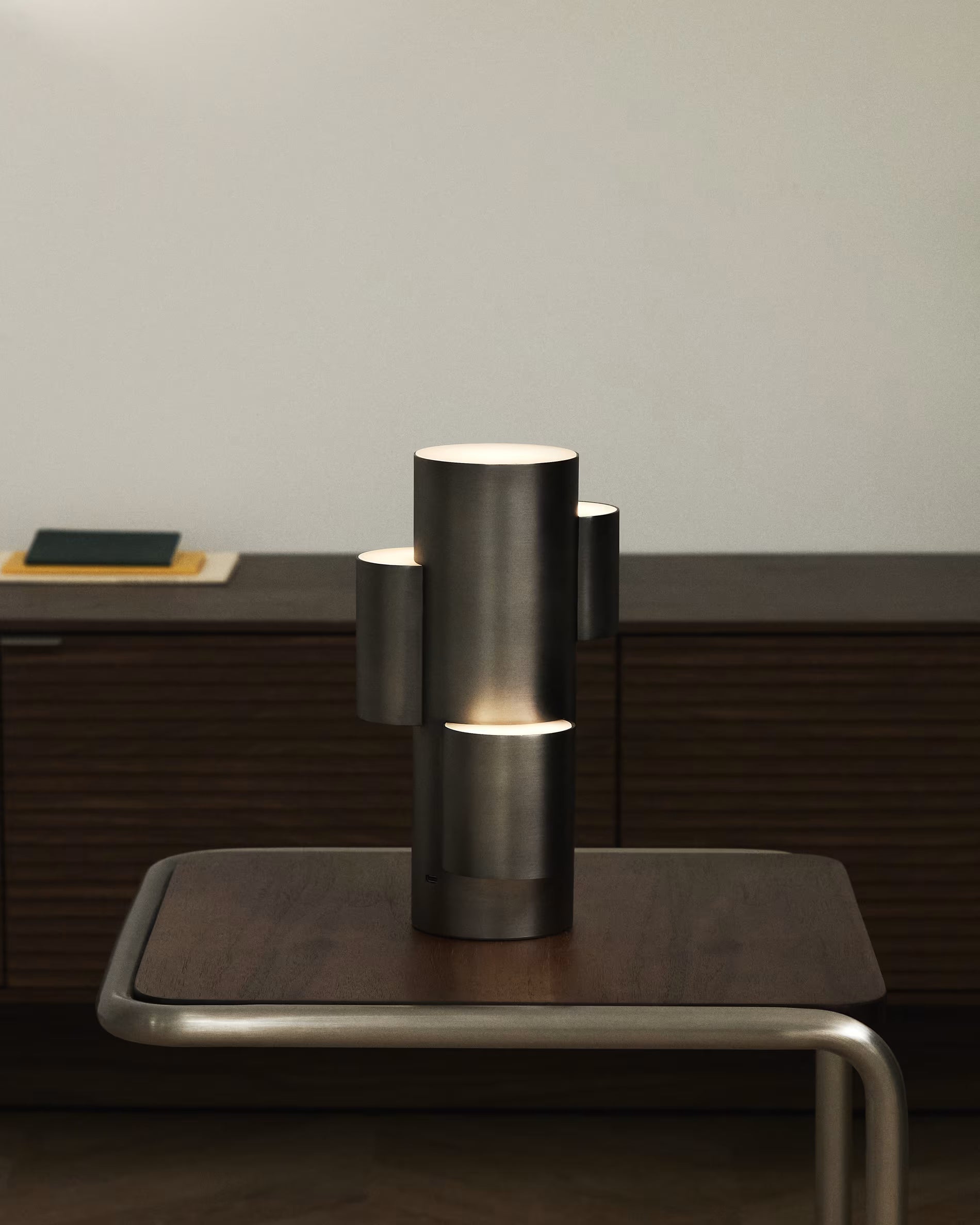 Přenosná lampa ADRINA tmavě šedý kartáčovaný kov