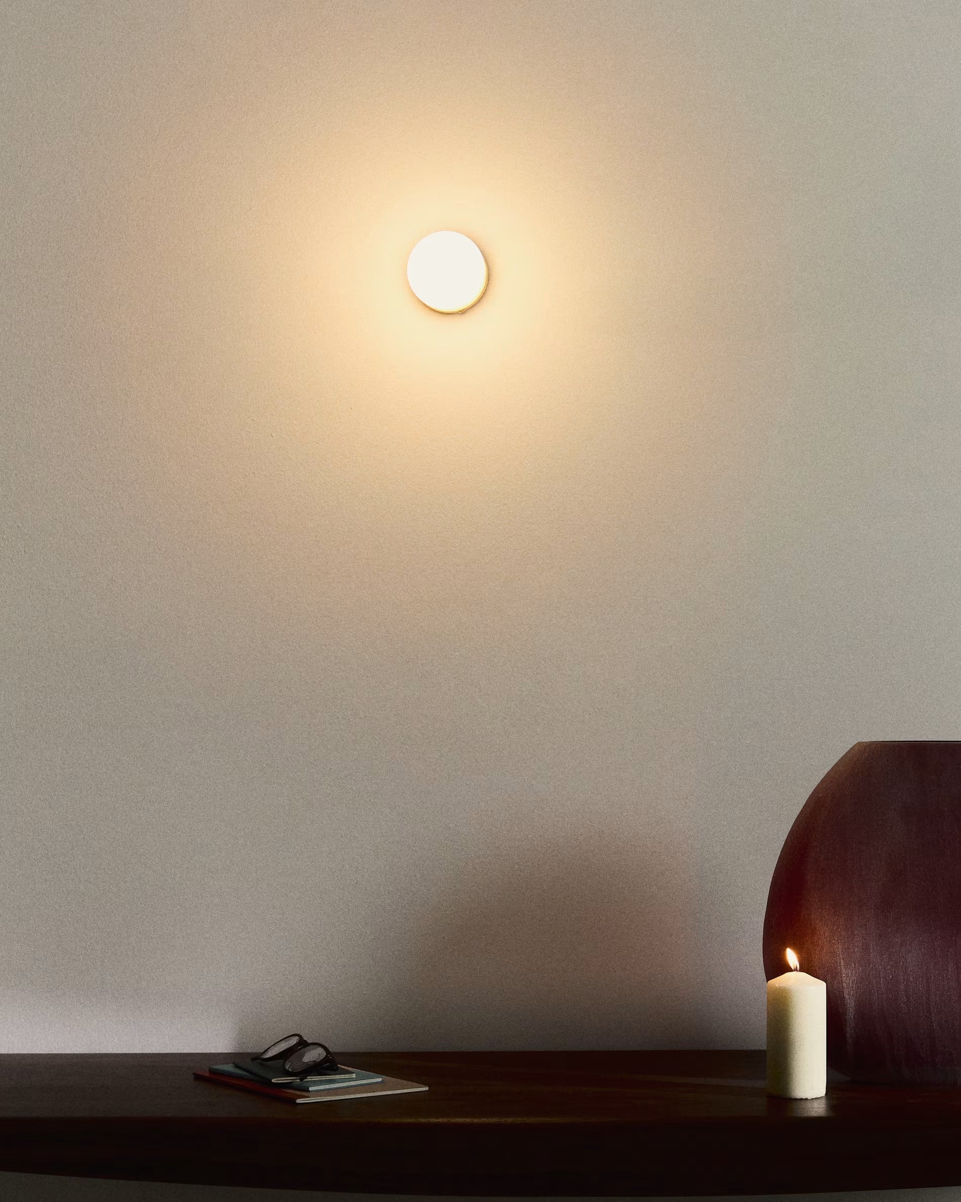 Nástěnná lampa BRISIA kartáčovaný mosaz