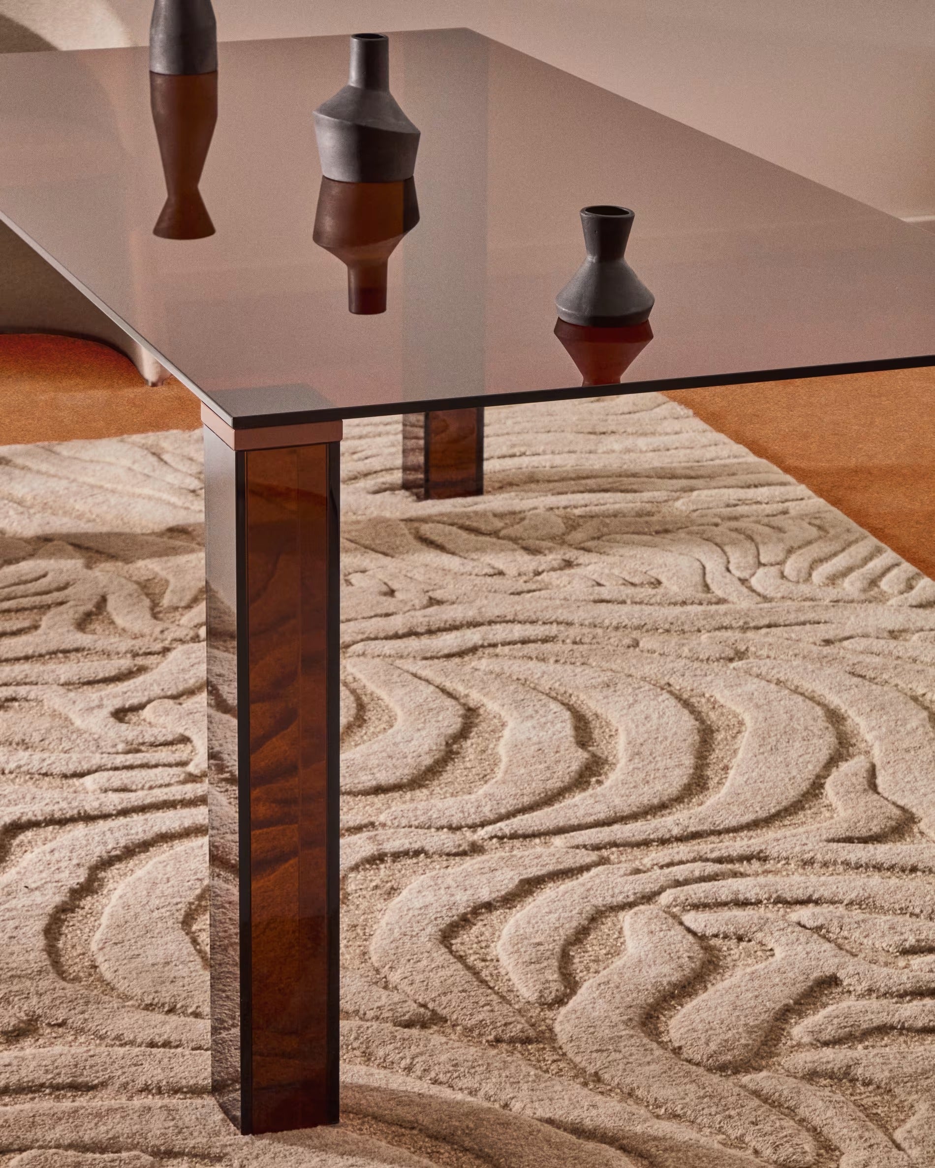 Stůl ADULARIA hnědé tvrzené sklo