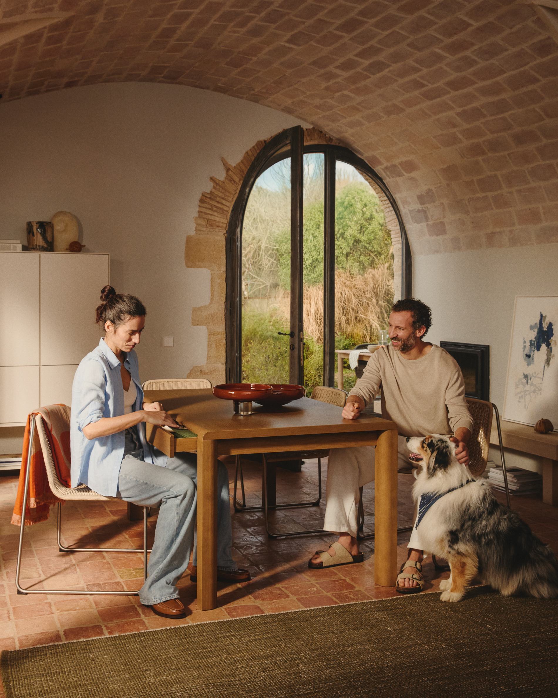 TAVARI Beige Garden Chair with Steel Base