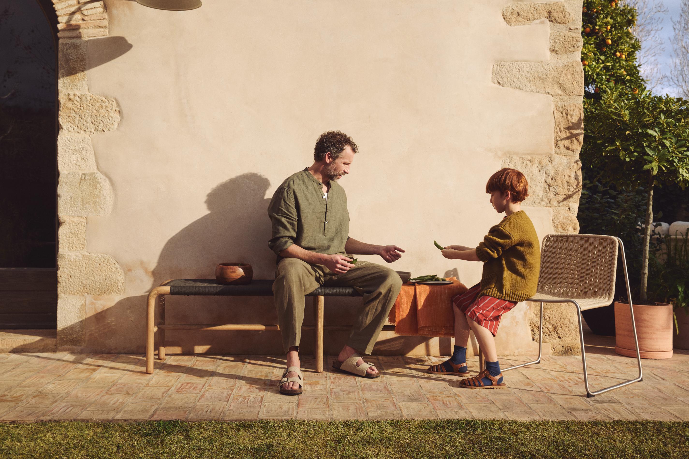 TAVARI Beige Garden Chair with Steel Base