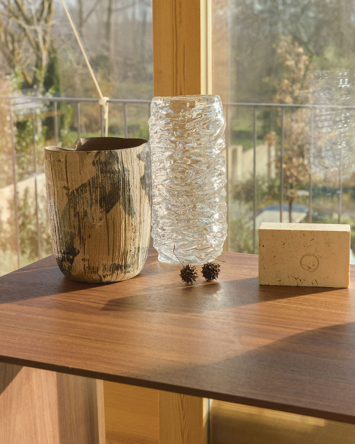 Wazon DIRVA brązowy ceramiczny – ujęcie 2
