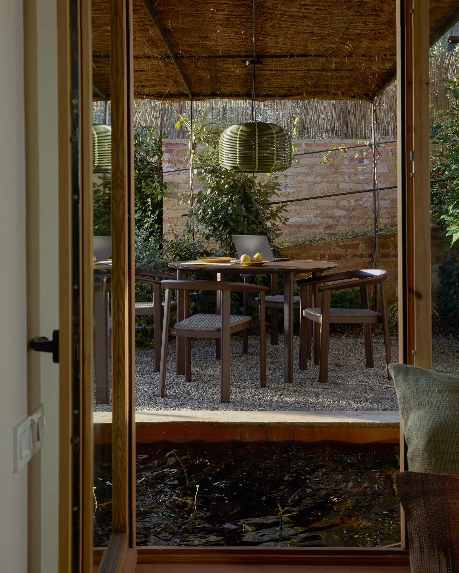 ERICE Brown Round Garden Table