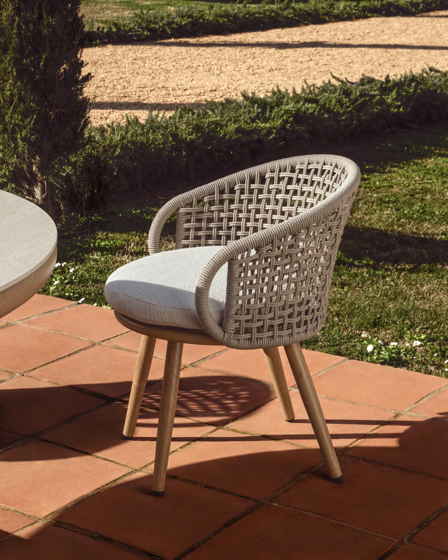 LIDARIO taupe garden chair