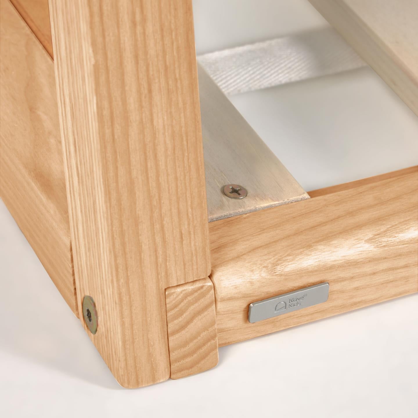 Łóżko tipi MARALIS lite drewno bukowe La Forma Eye on Design