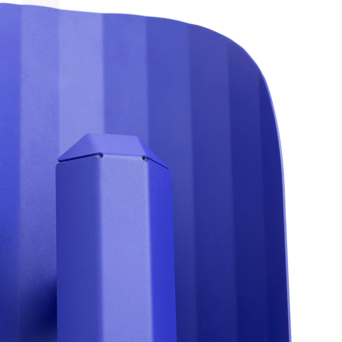 APOLIN cobalt wall lamp
